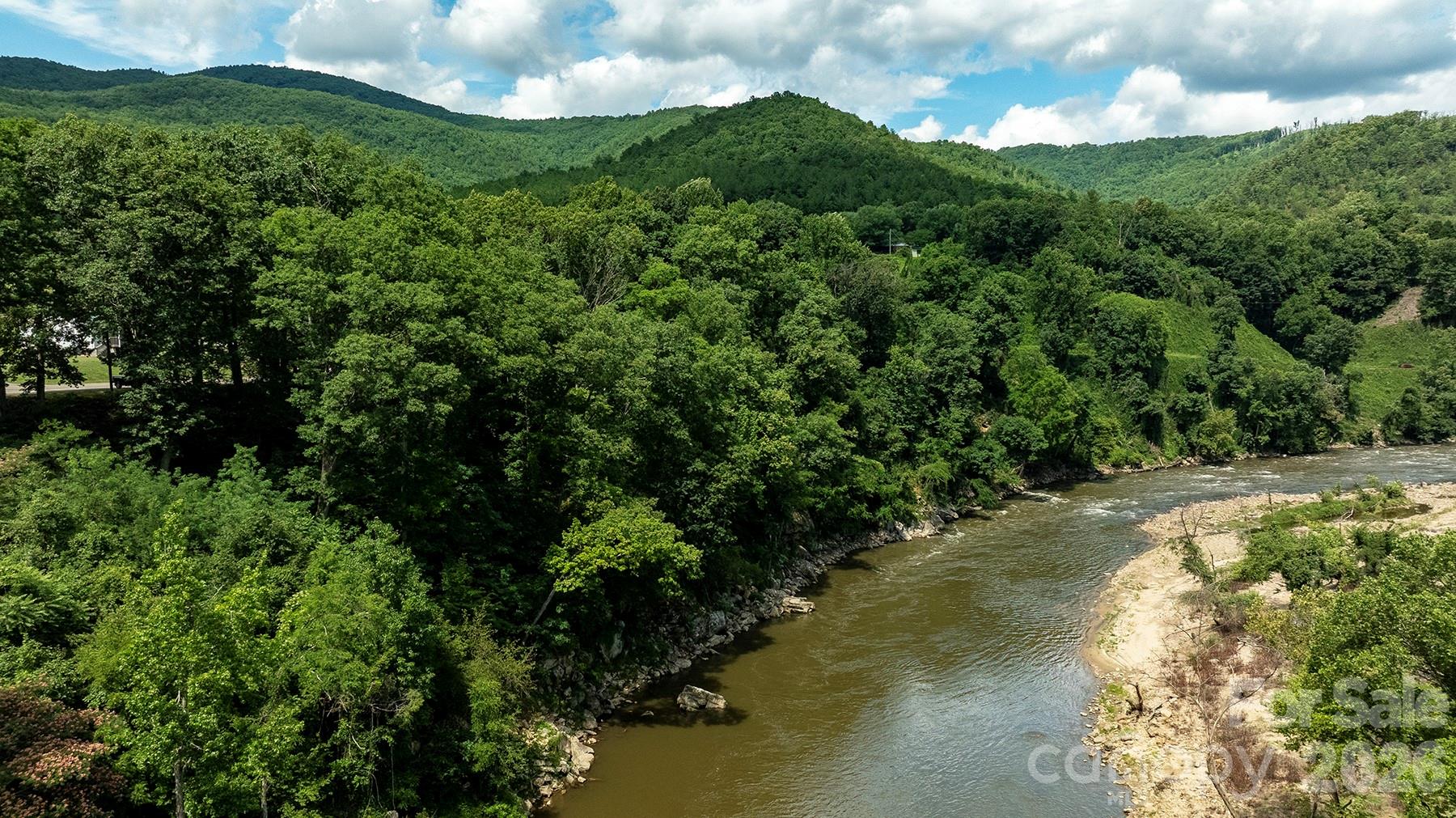 765 River Road Property Photo 7