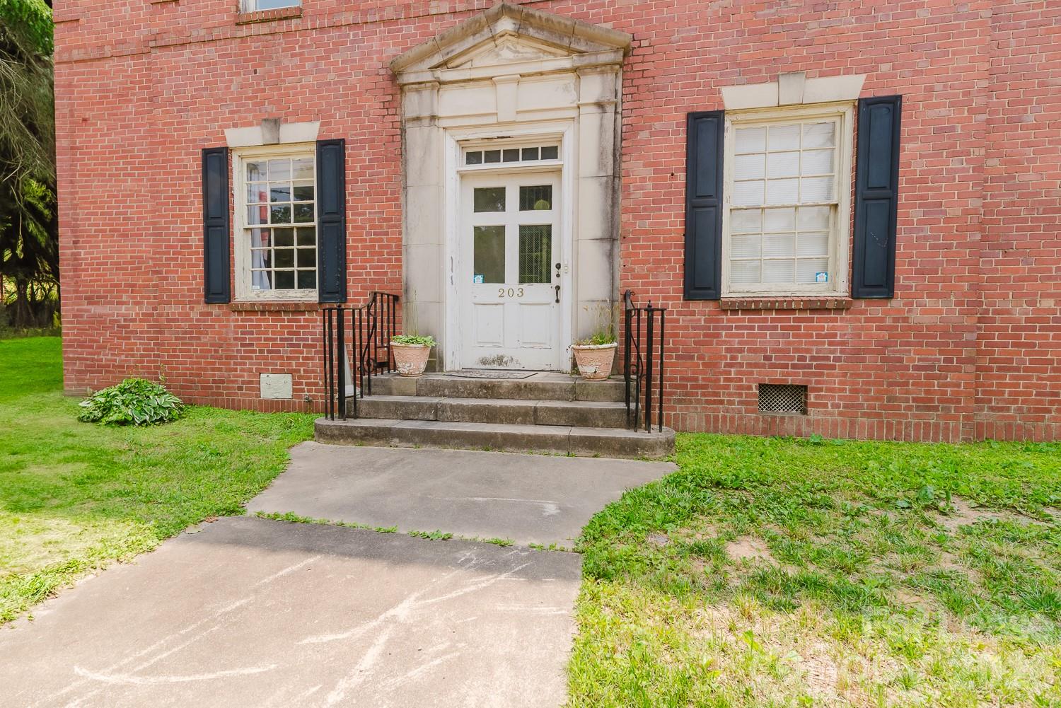 203 W Liberty Street 2e Property Photo 16