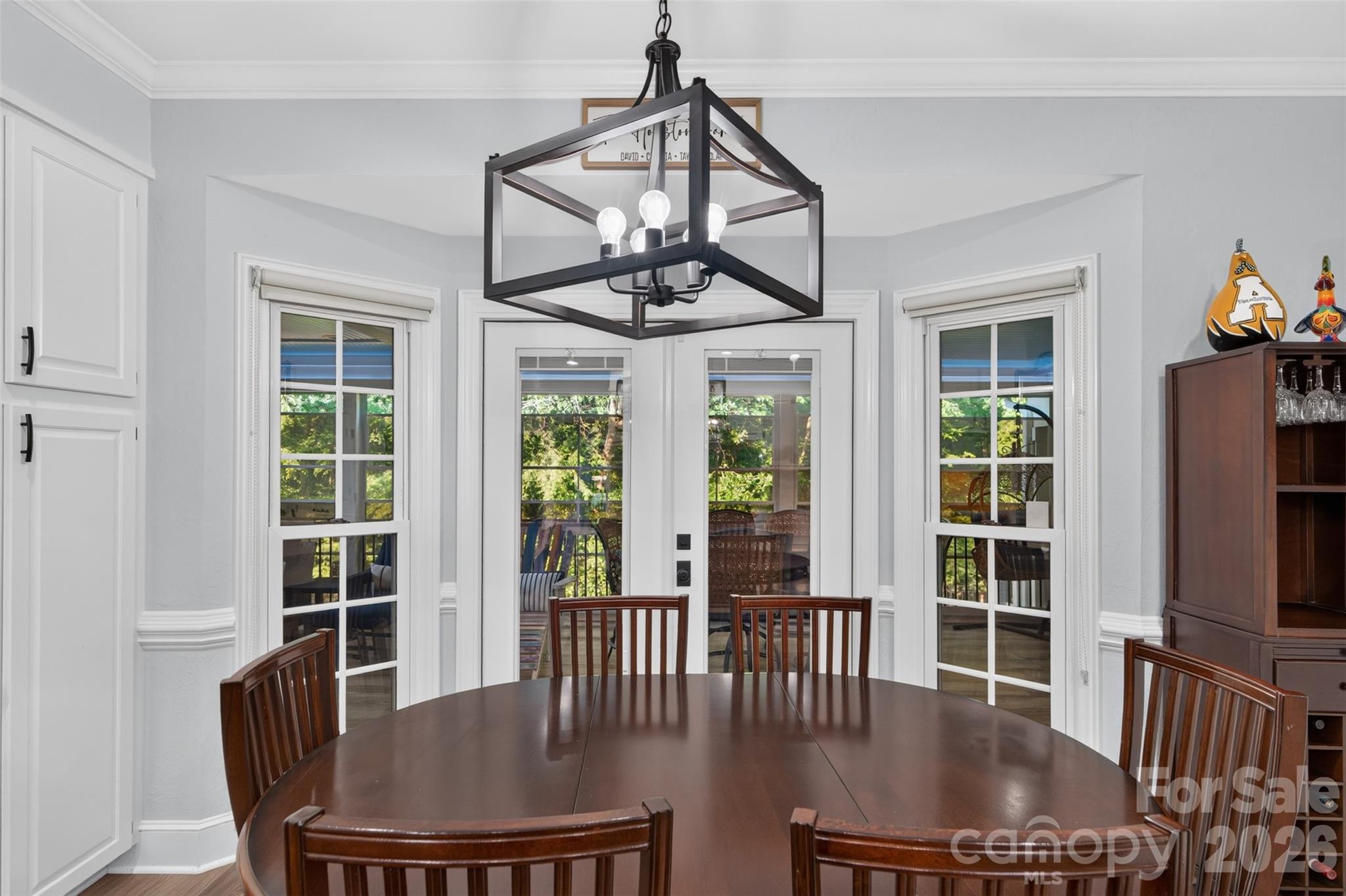1231 Manicott Drive Property Photo 10