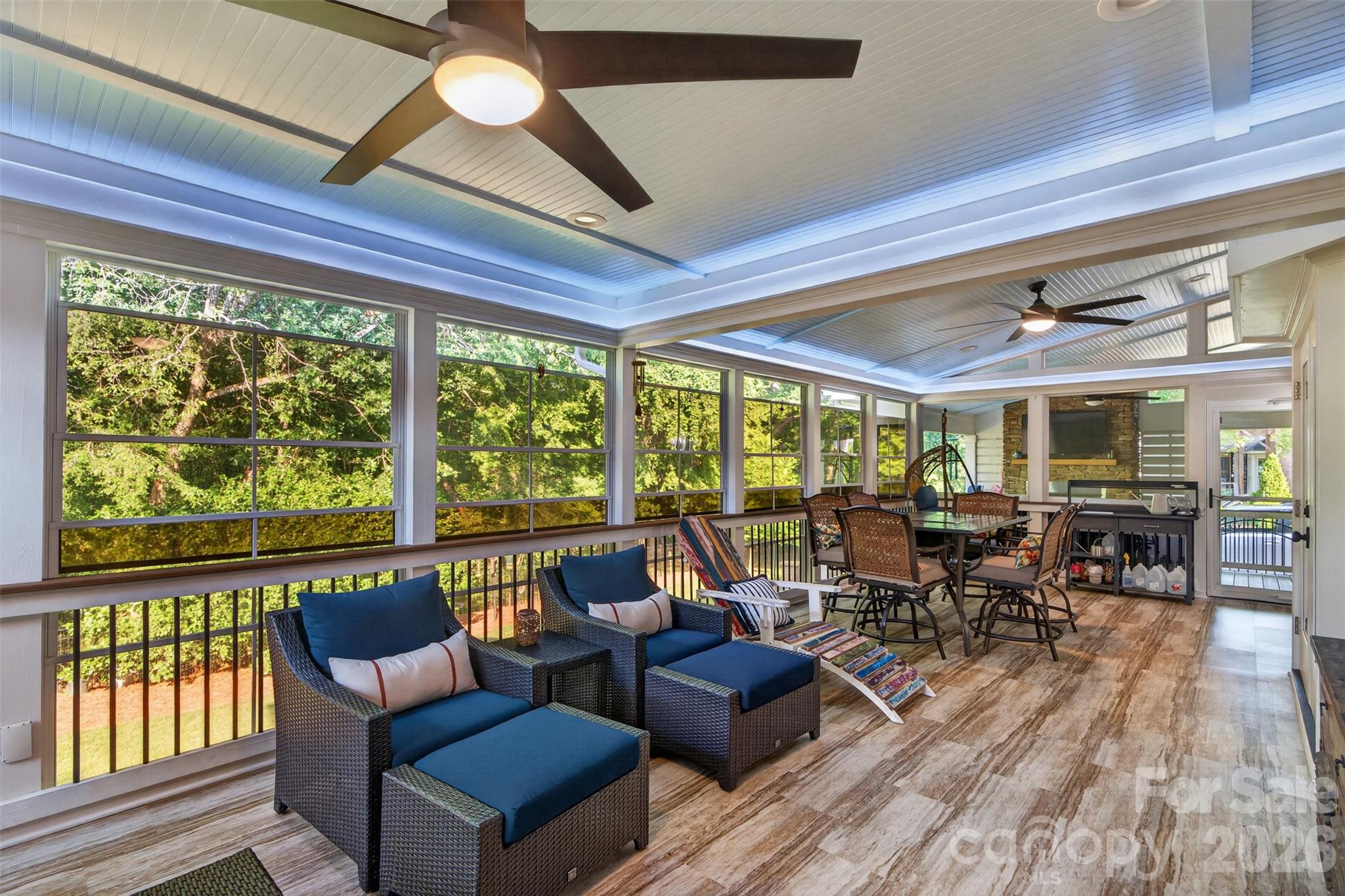 1231 Manicott Drive Property Photo 12