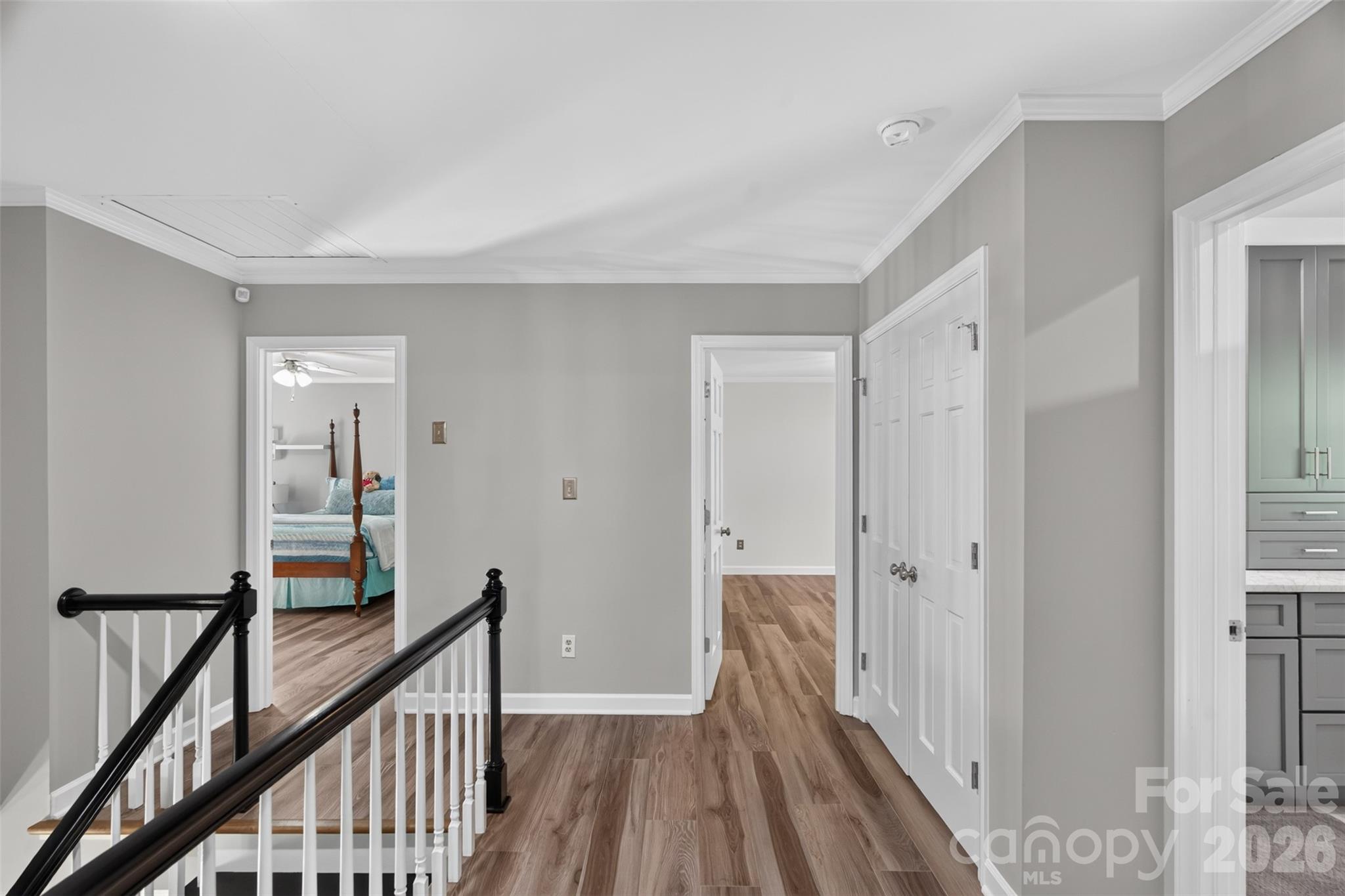 1231 Manicott Drive Property Photo 29