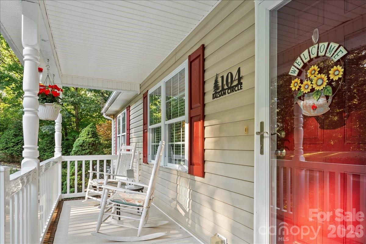 104 Balsam Circle Property Photo 3