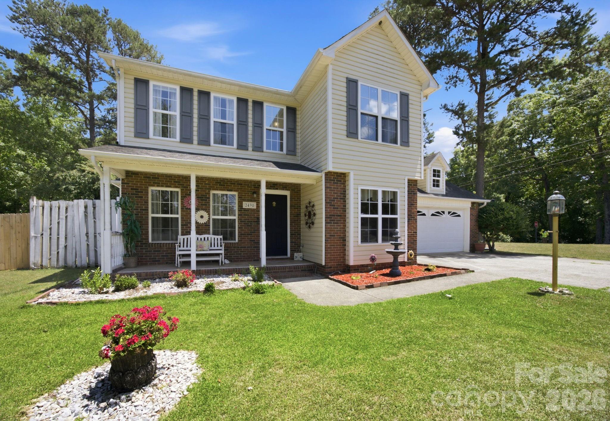2498 Hawk Ridge Drive Property Photo 23