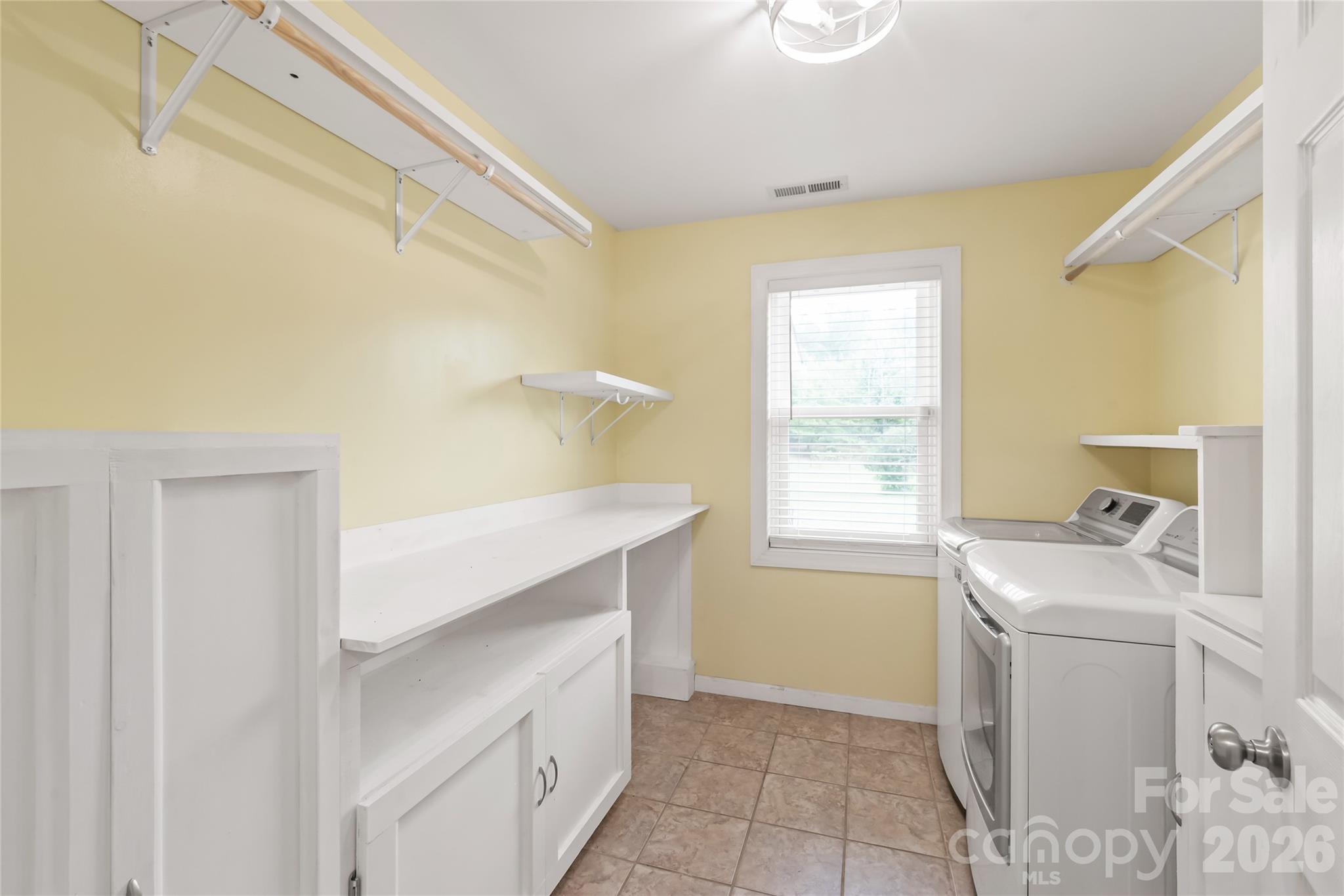 1241 Sierra Road 20 Property Photo 32