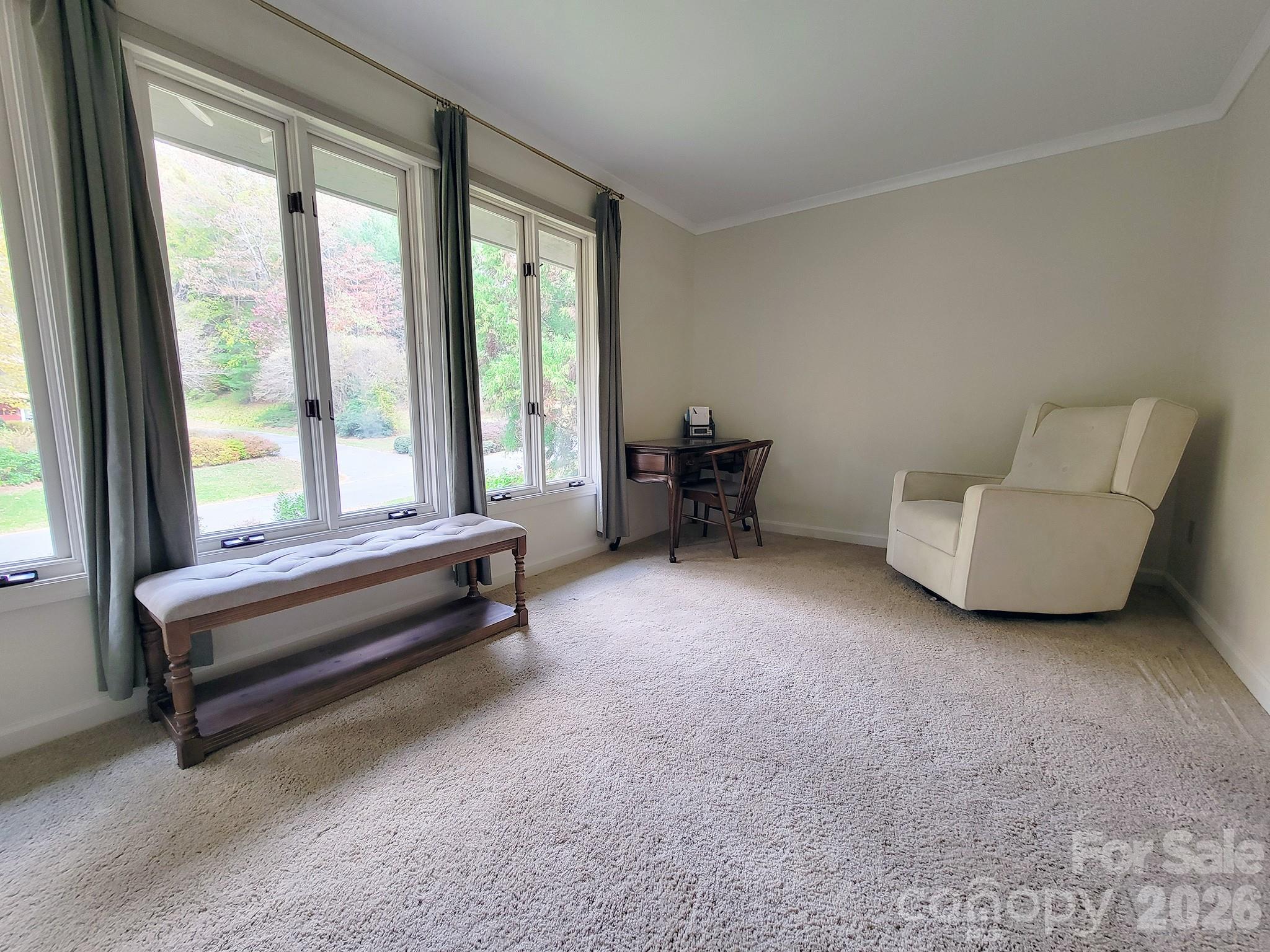 305 E Sondley Drive Property Photo 20