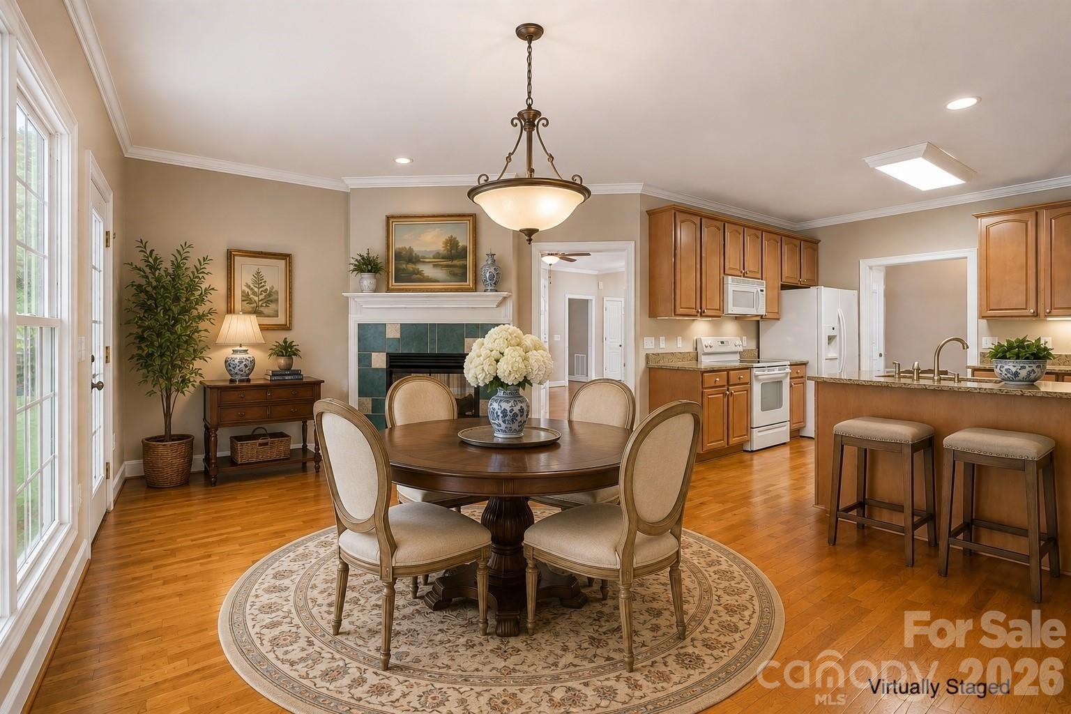619 Laurel Valley Way Property Photo 10