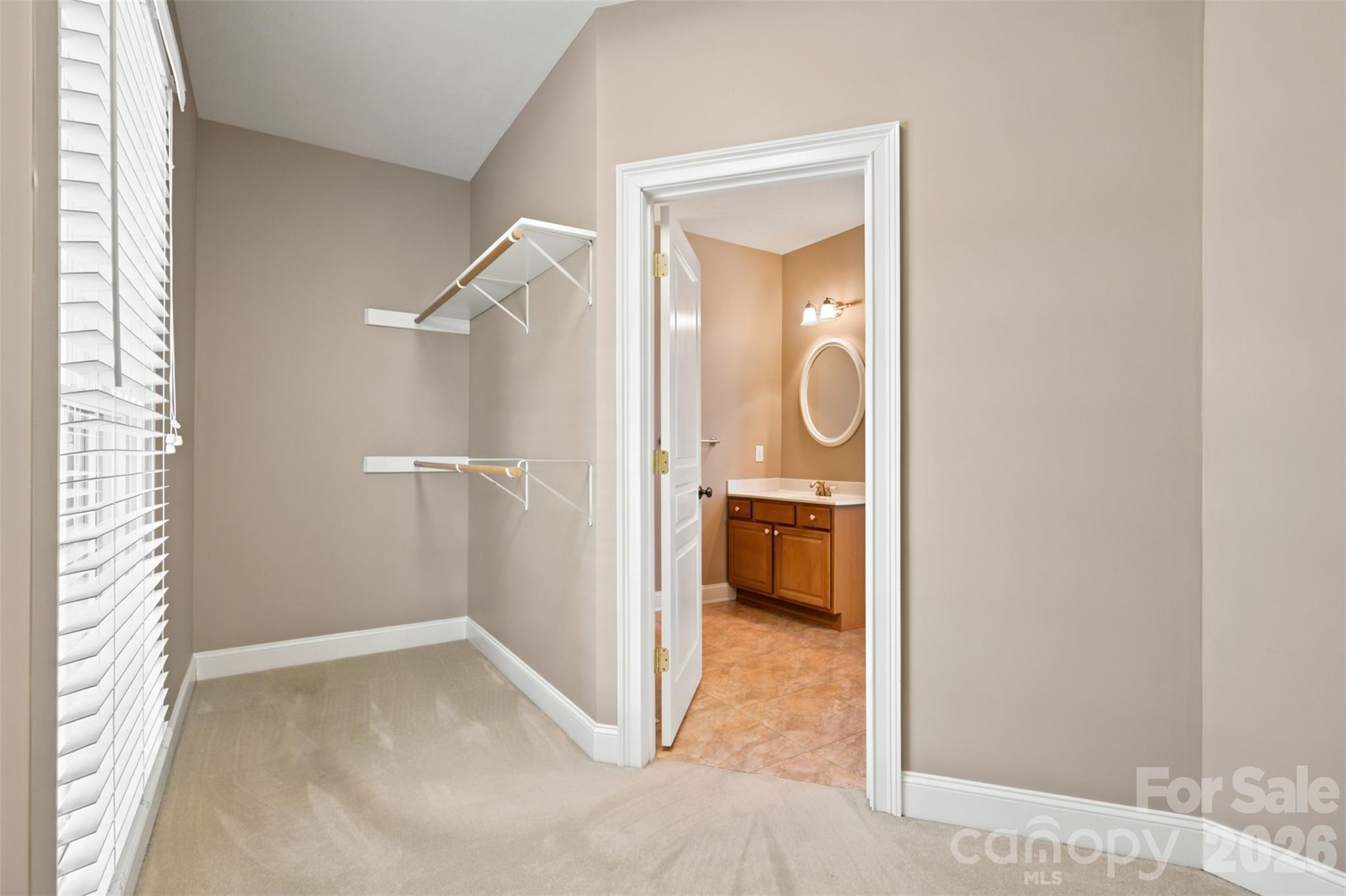 619 Laurel Valley Way Property Photo 24