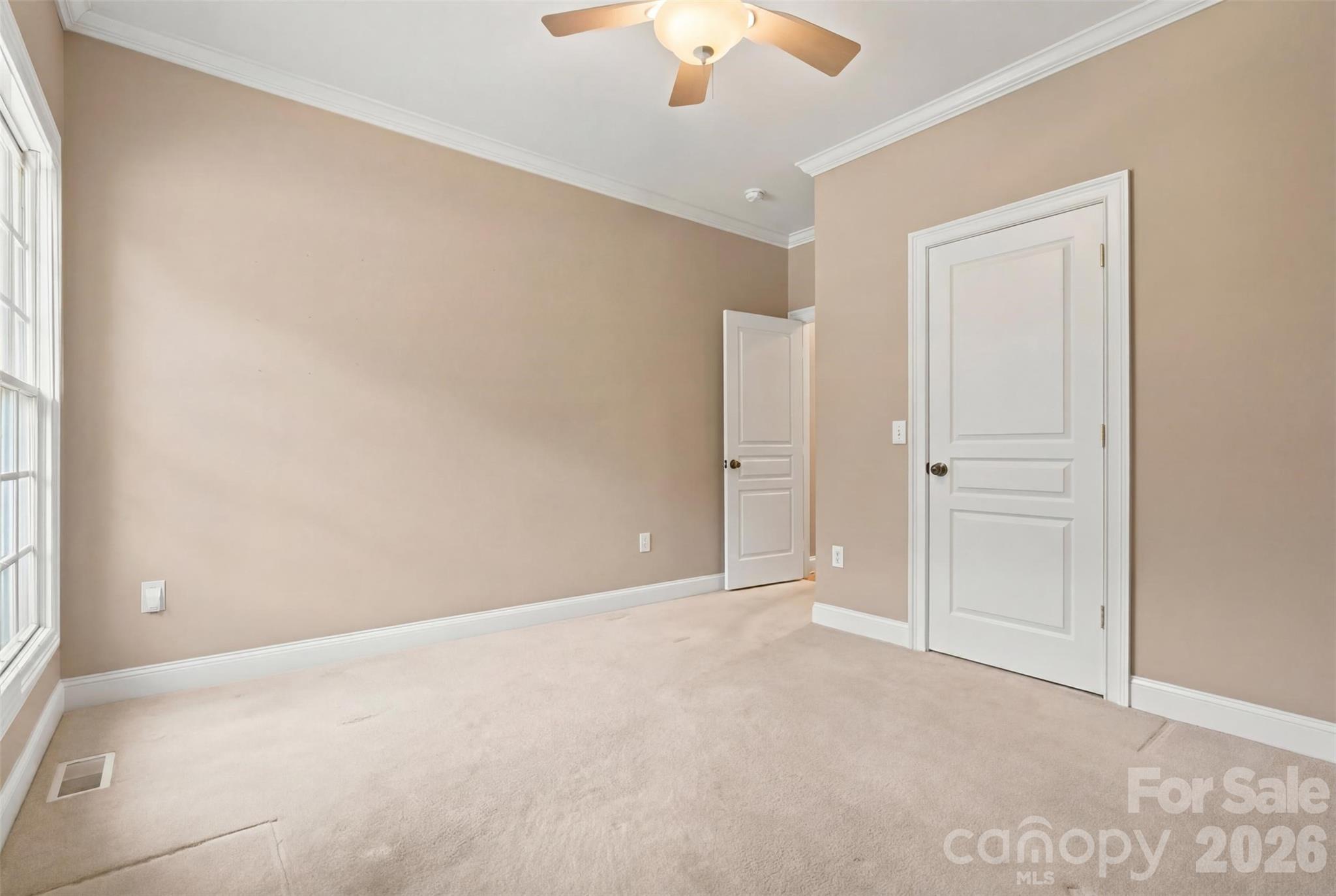 619 Laurel Valley Way Property Photo 29