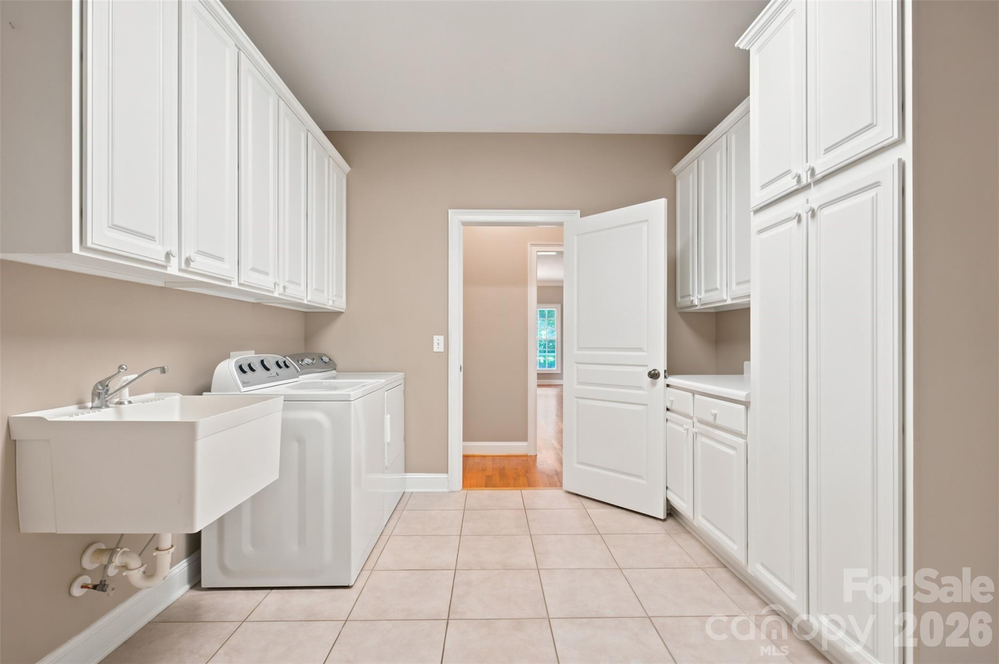 619 Laurel Valley Way Property Photo 35