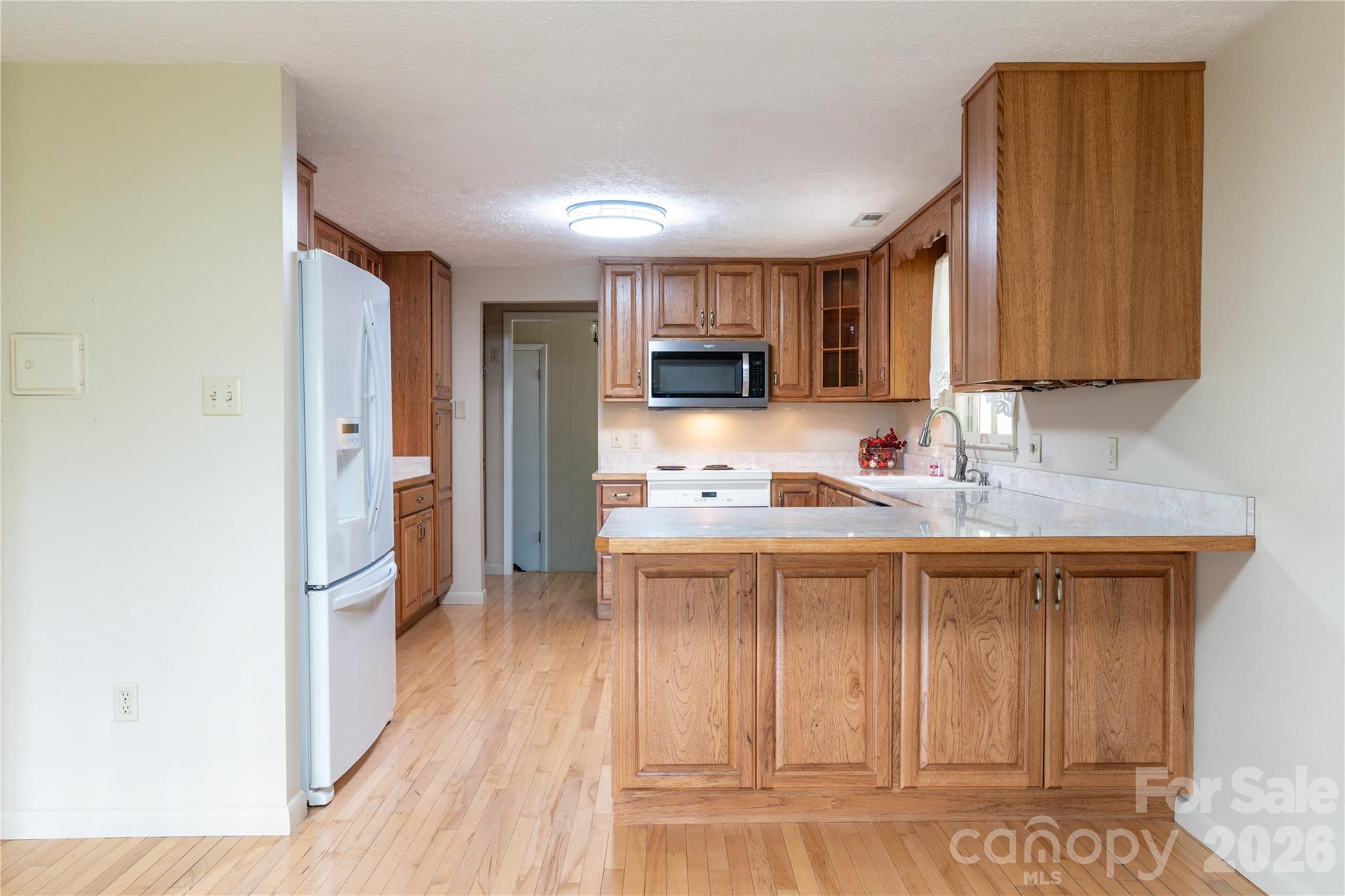 45 Mountain View Avenue Property Photo 17