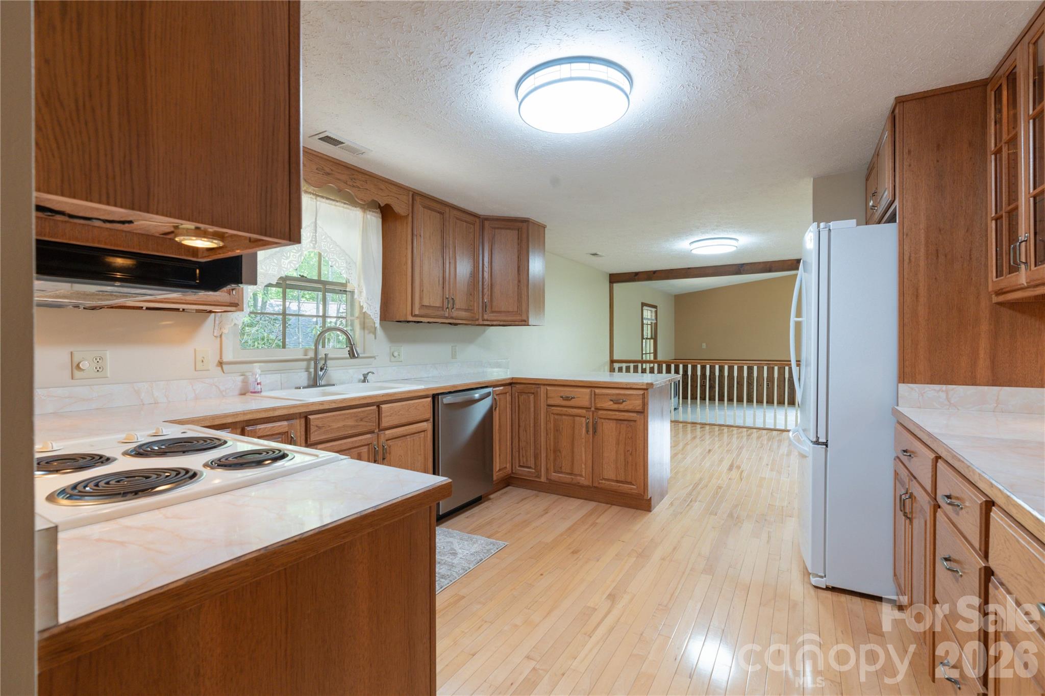 45 Mountain View Avenue Property Photo 23