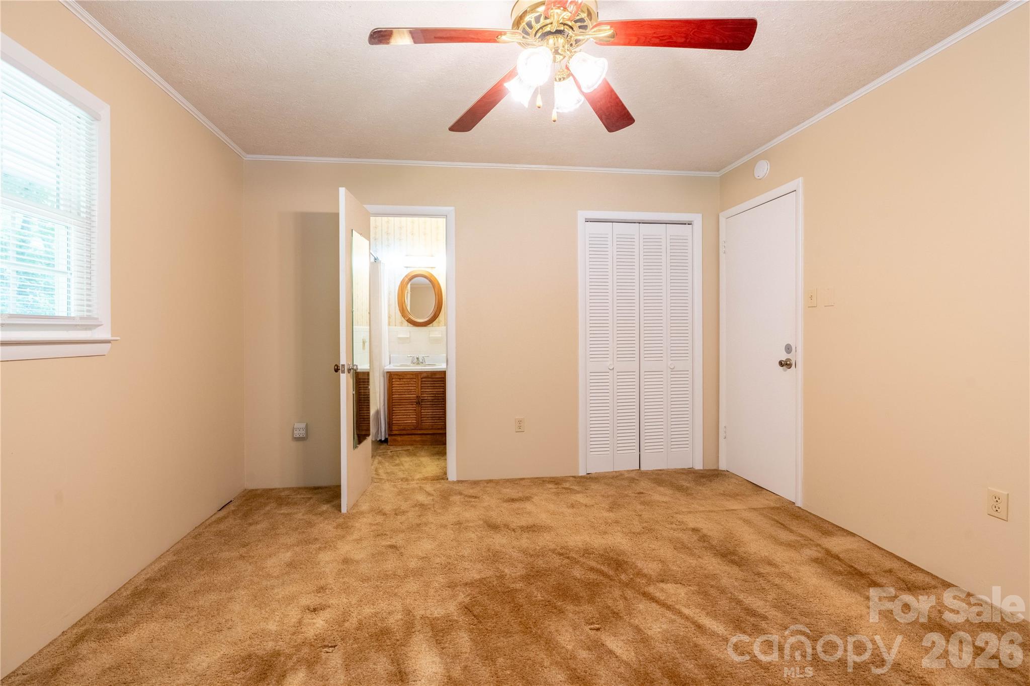 45 Mountain View Avenue Property Photo 25