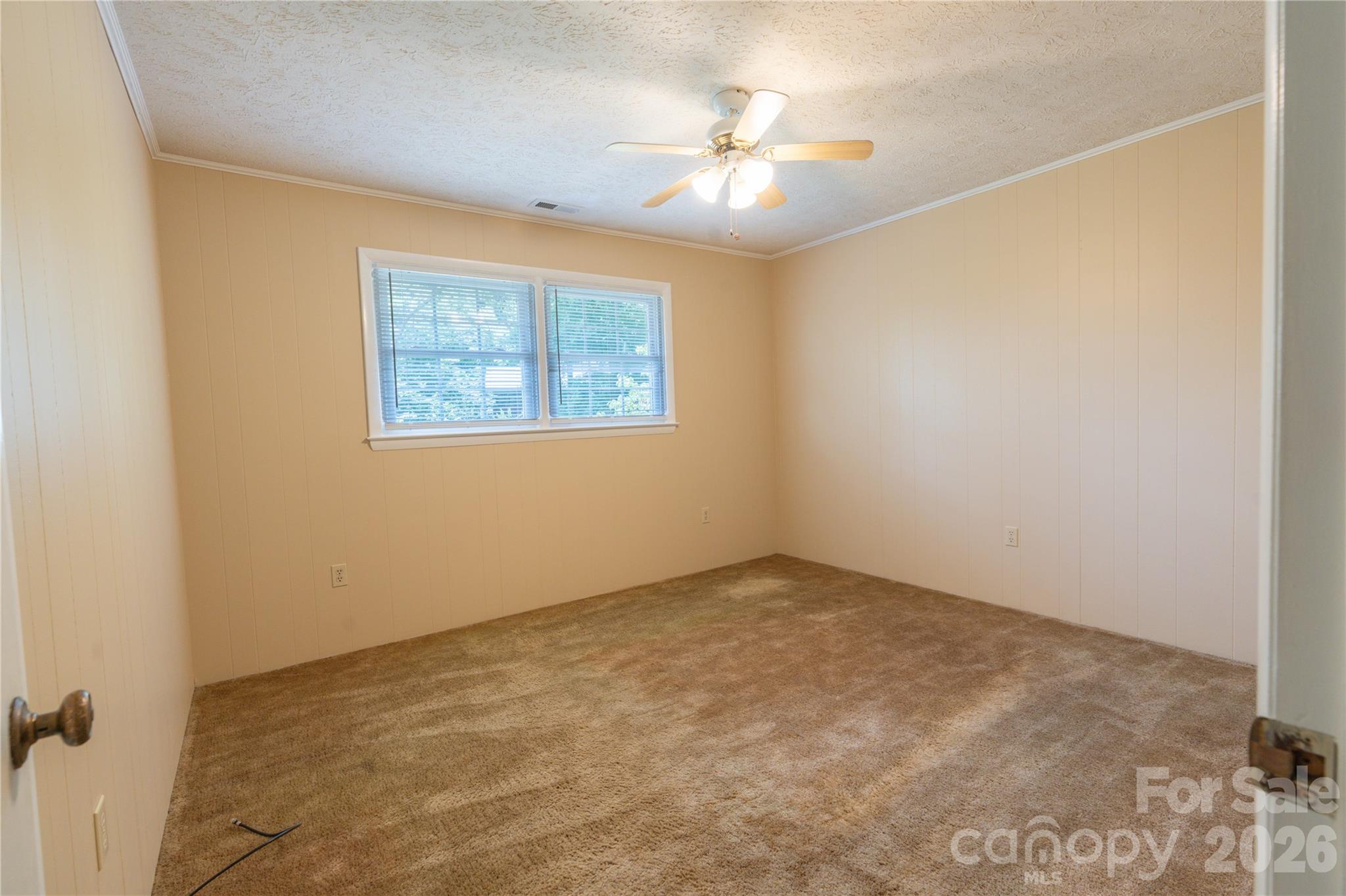 45 Mountain View Avenue Property Photo 26