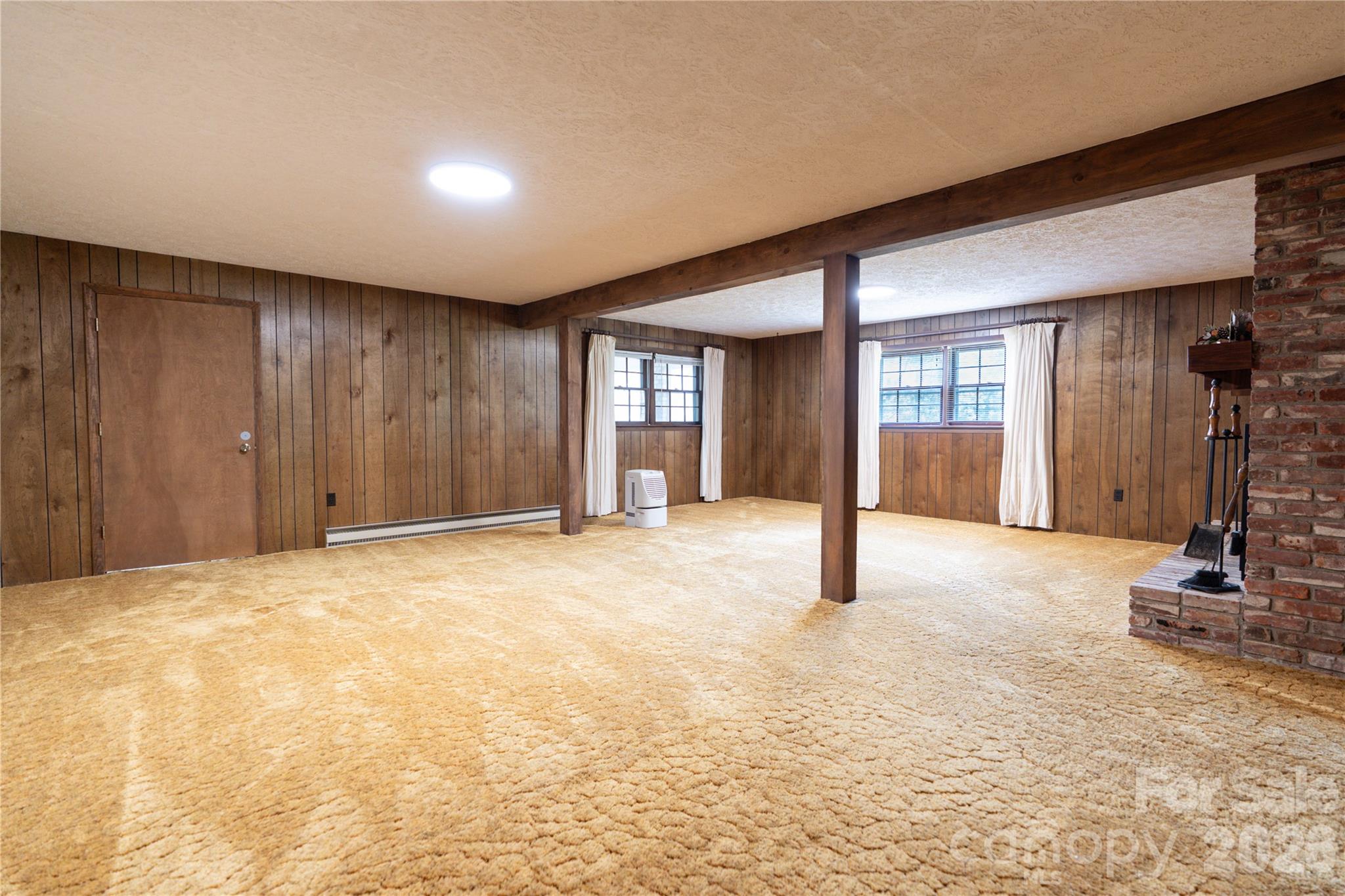 45 Mountain View Avenue Property Photo 33
