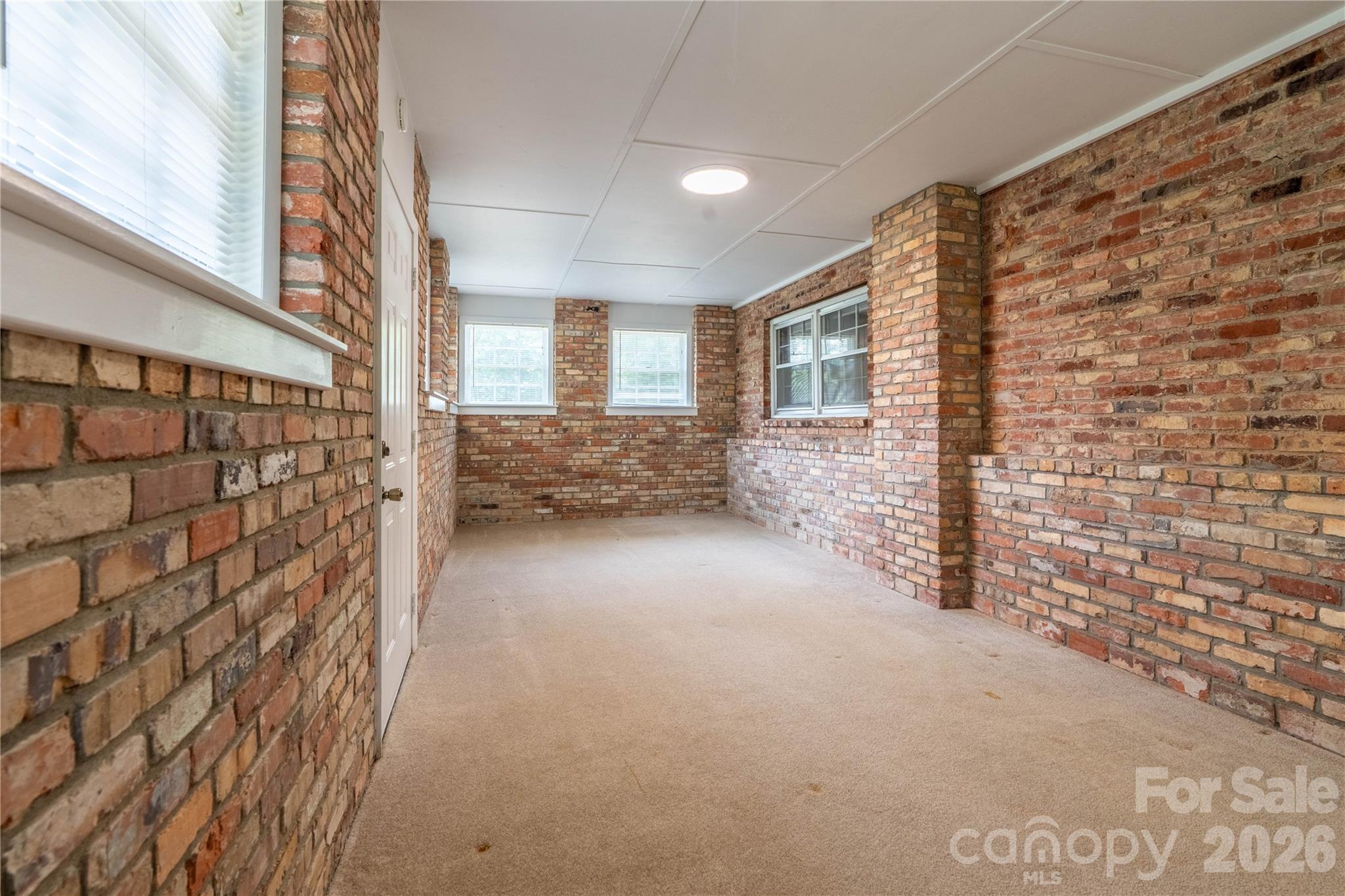 45 Mountain View Avenue Property Photo 40