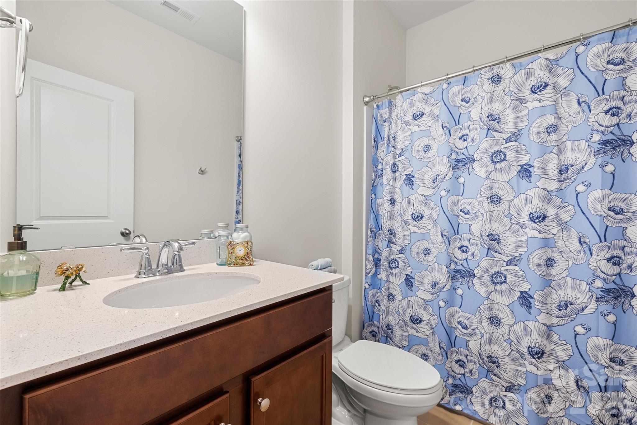 1028 Beatty Woods Drive Property Photo 16