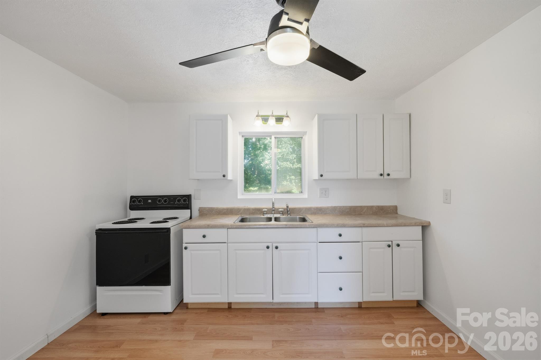 547 Pea Ridge Street Property Photo 31
