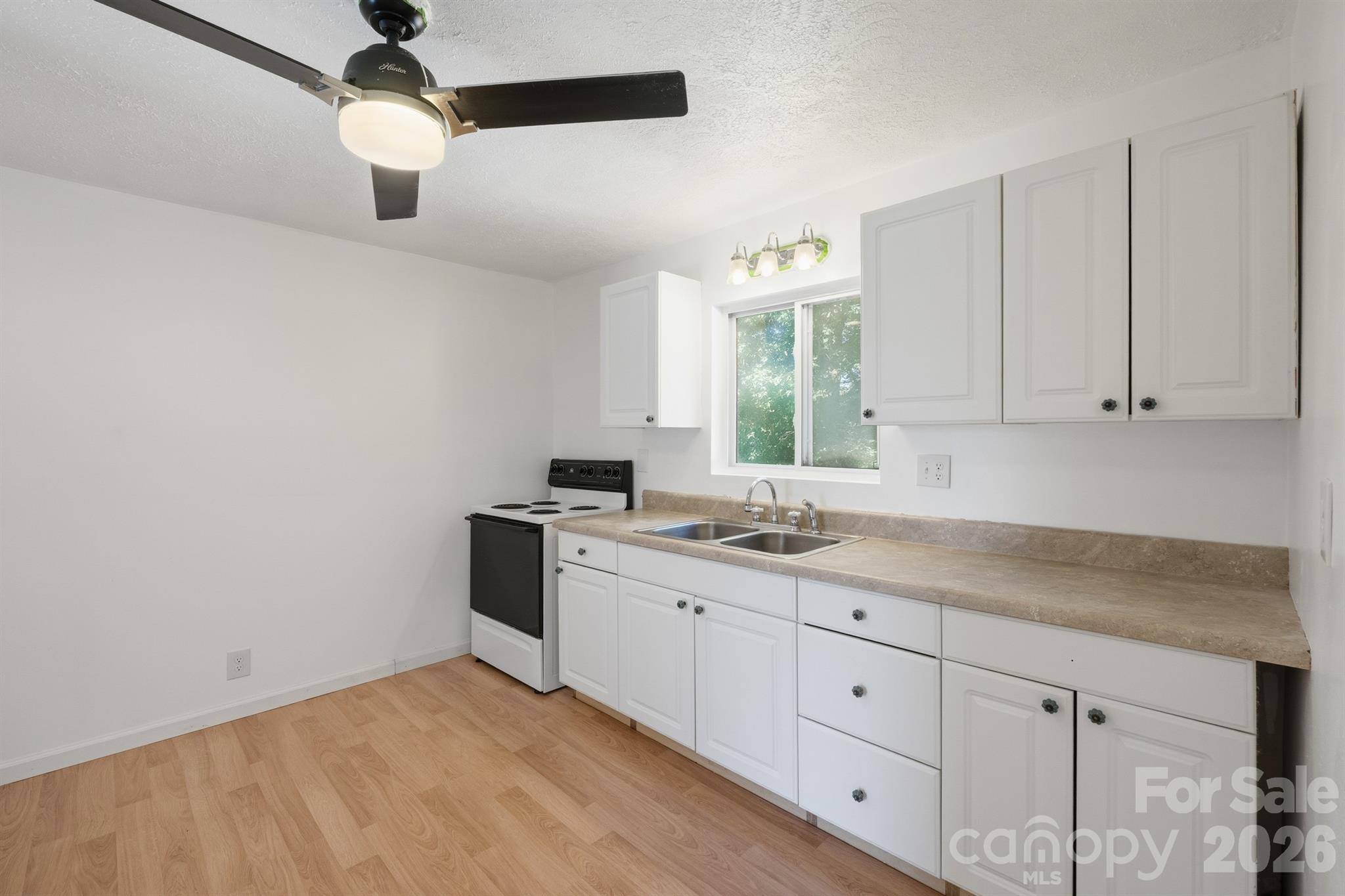 547 Pea Ridge Street Property Photo 33