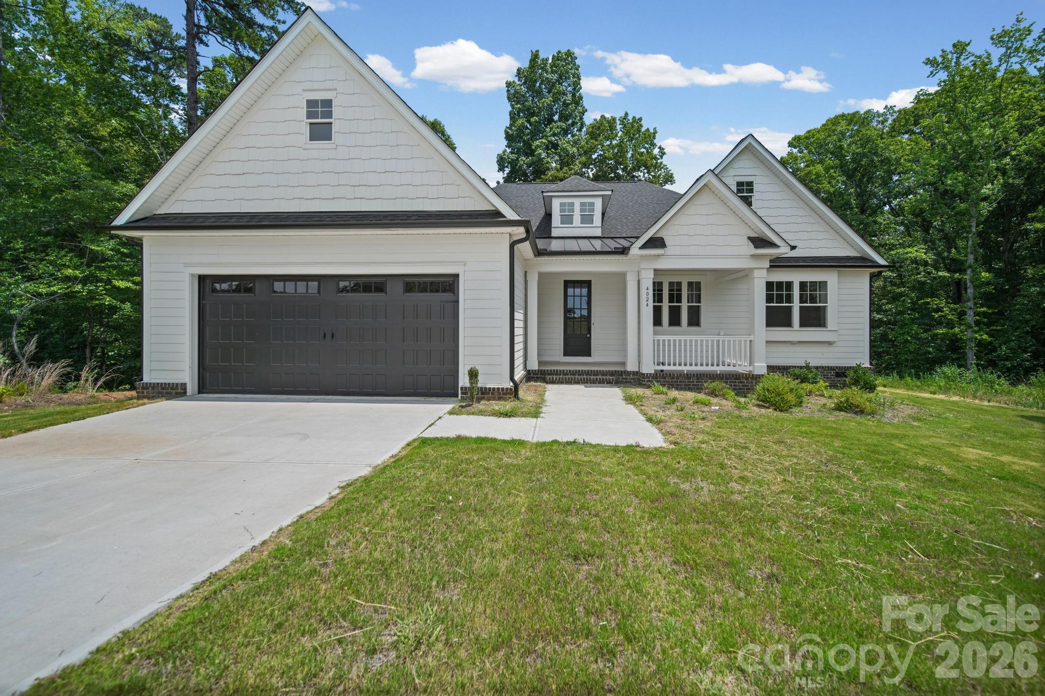 4024 Red Hill Way Property Photo 1