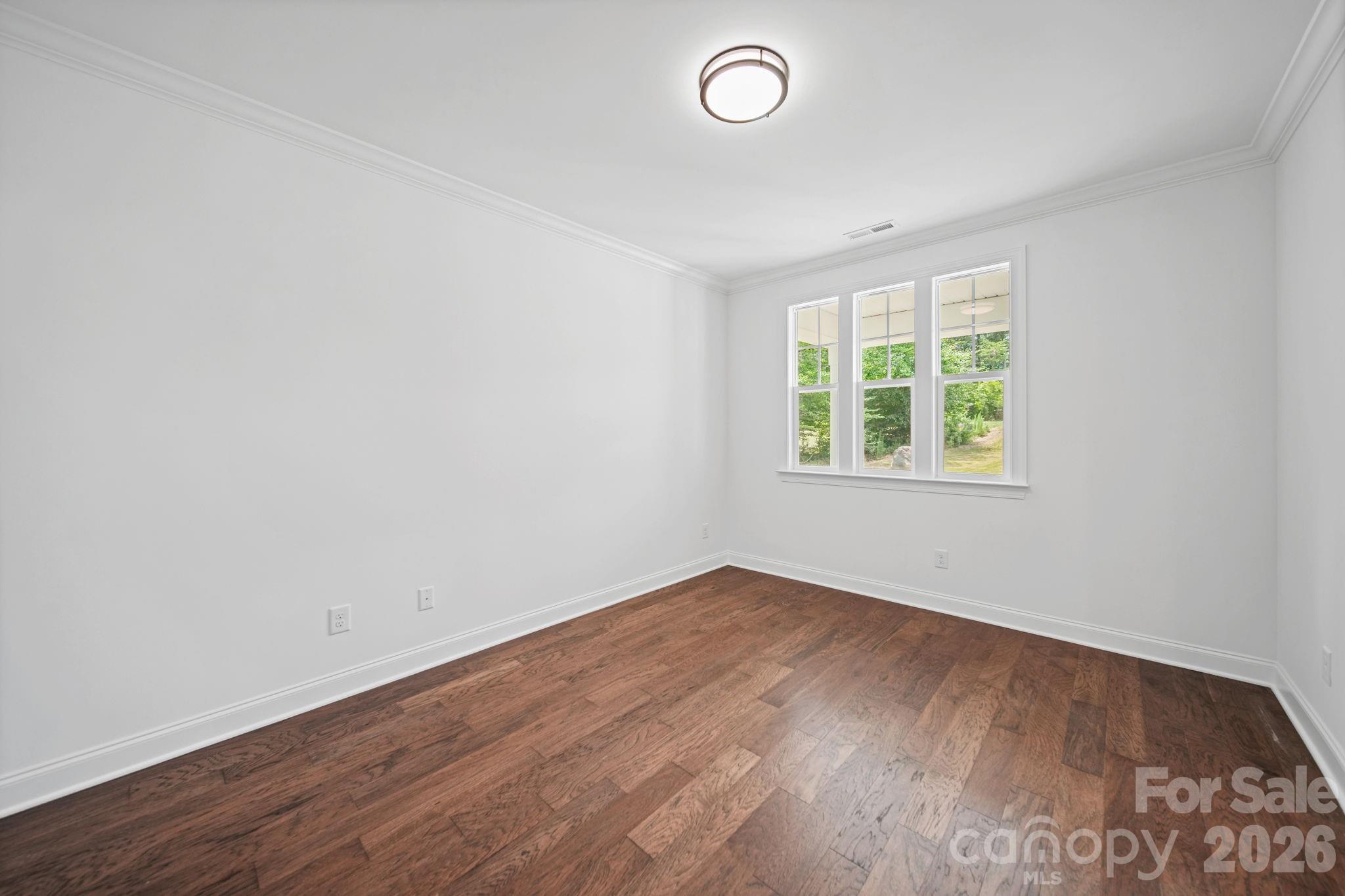 4024 Red Hill Way Property Photo 5
