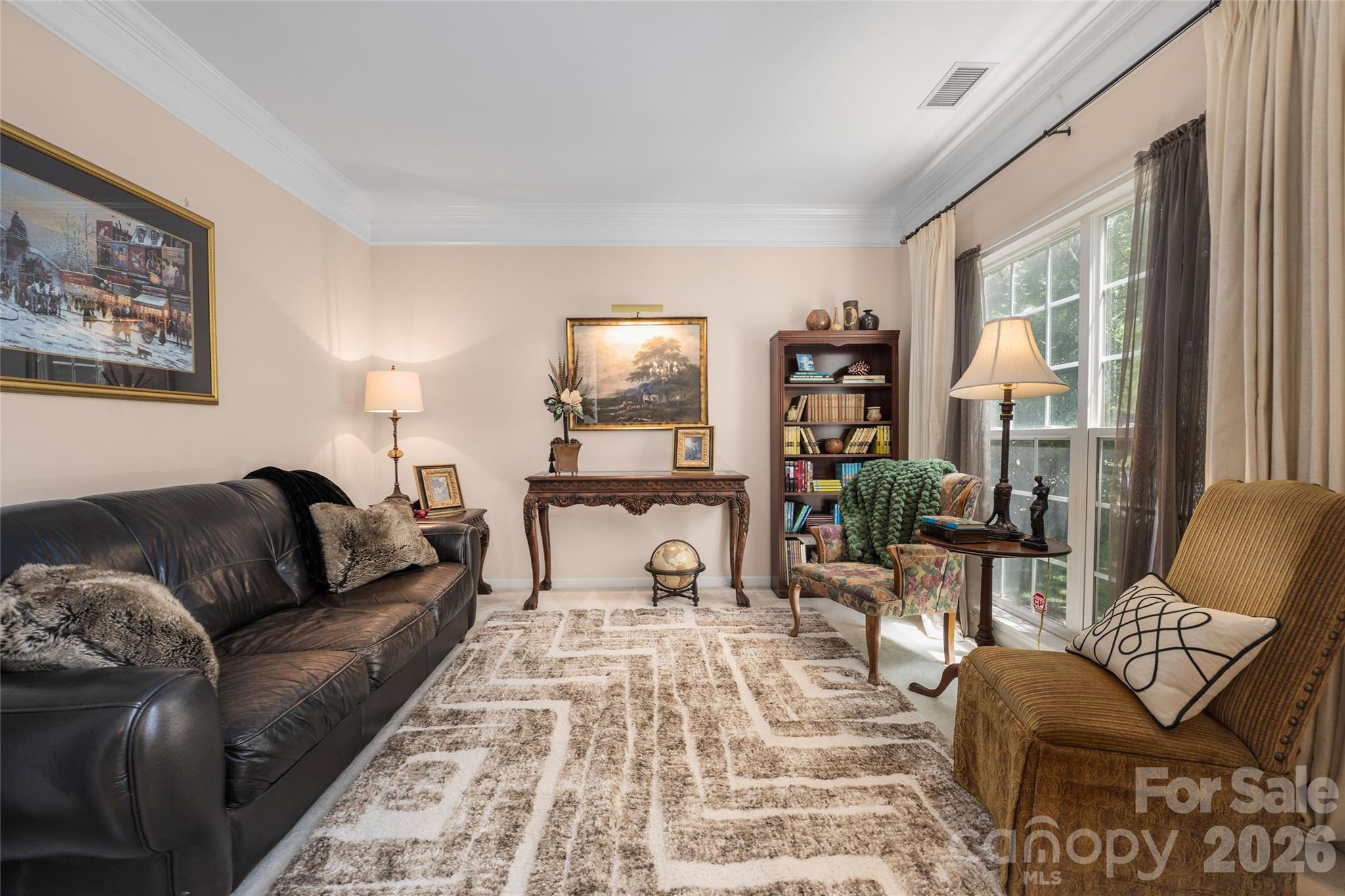 211 Alnwick Lane Property Photo 12