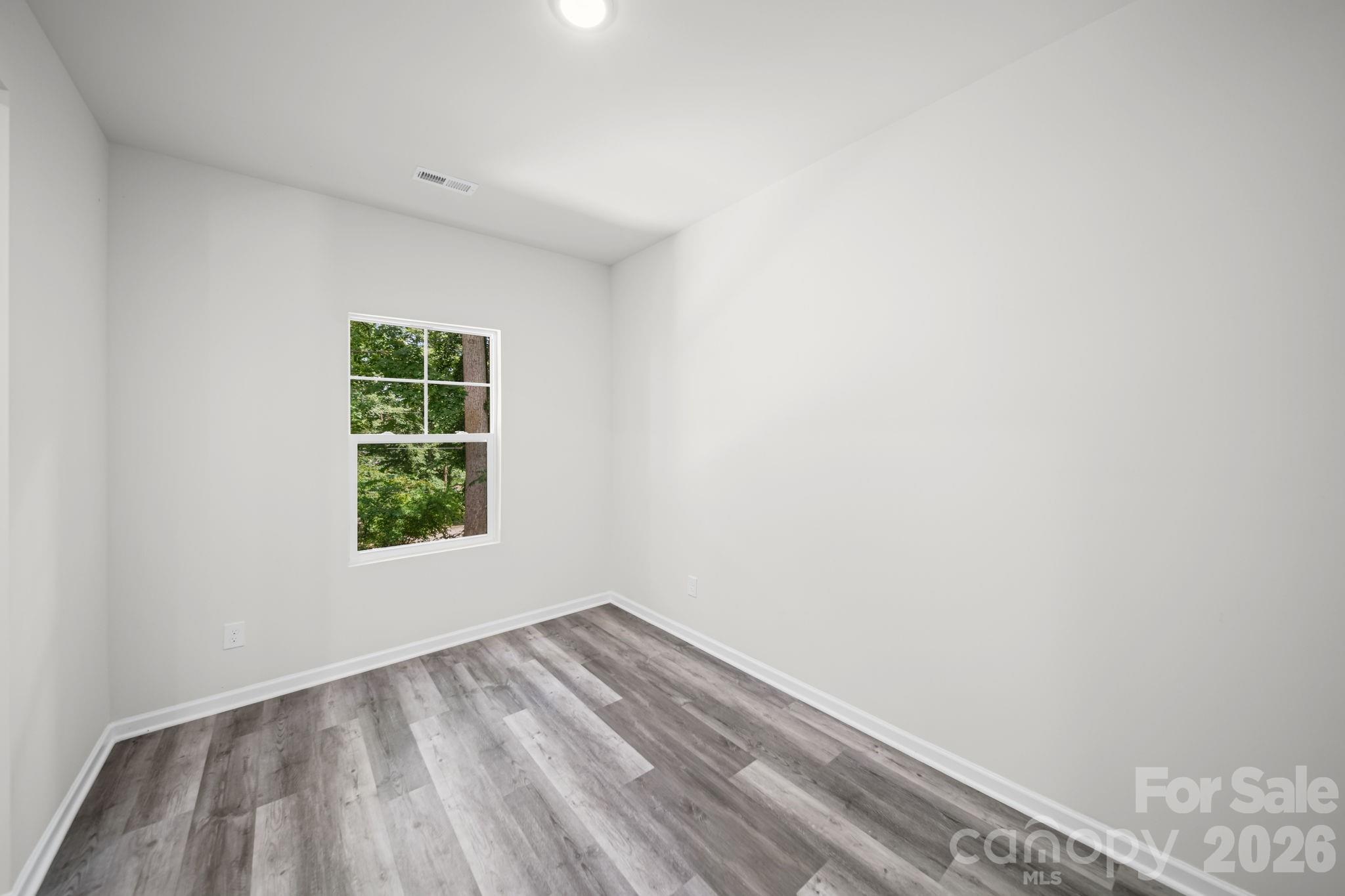 115 Shady Cove Road Property Photo 4