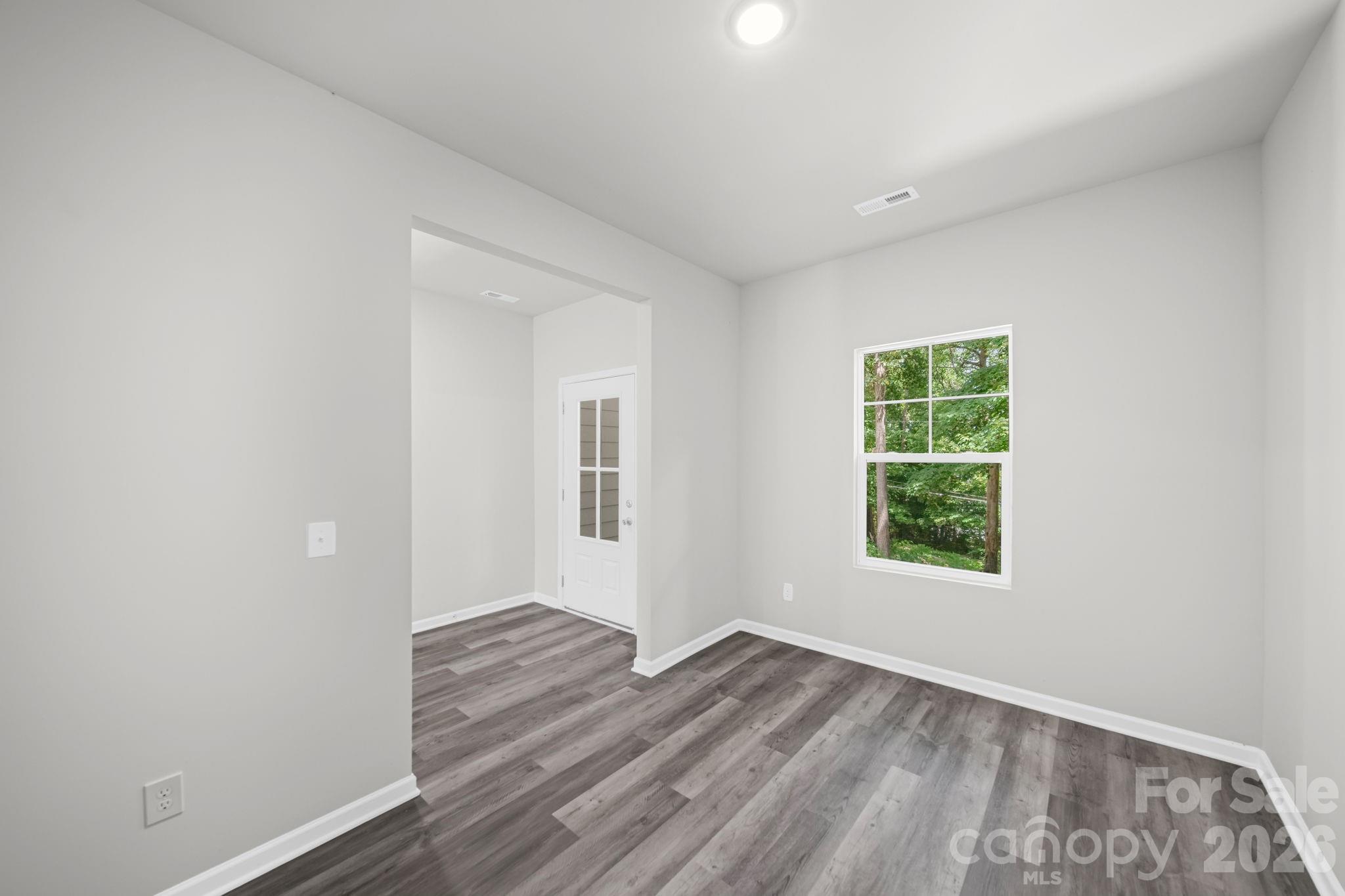 115 Shady Cove Road Property Photo 5