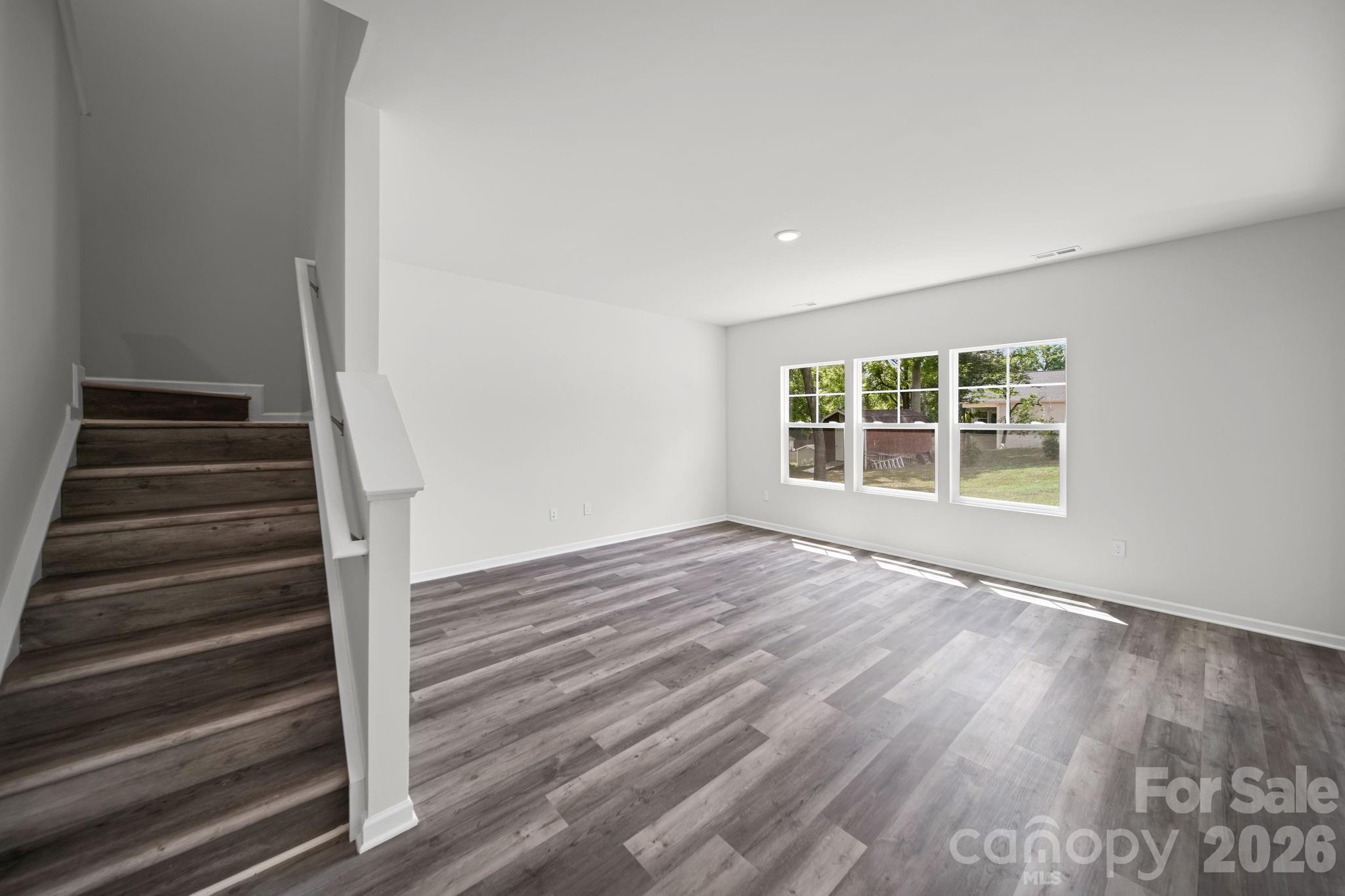 115 Shady Cove Road Property Photo 8