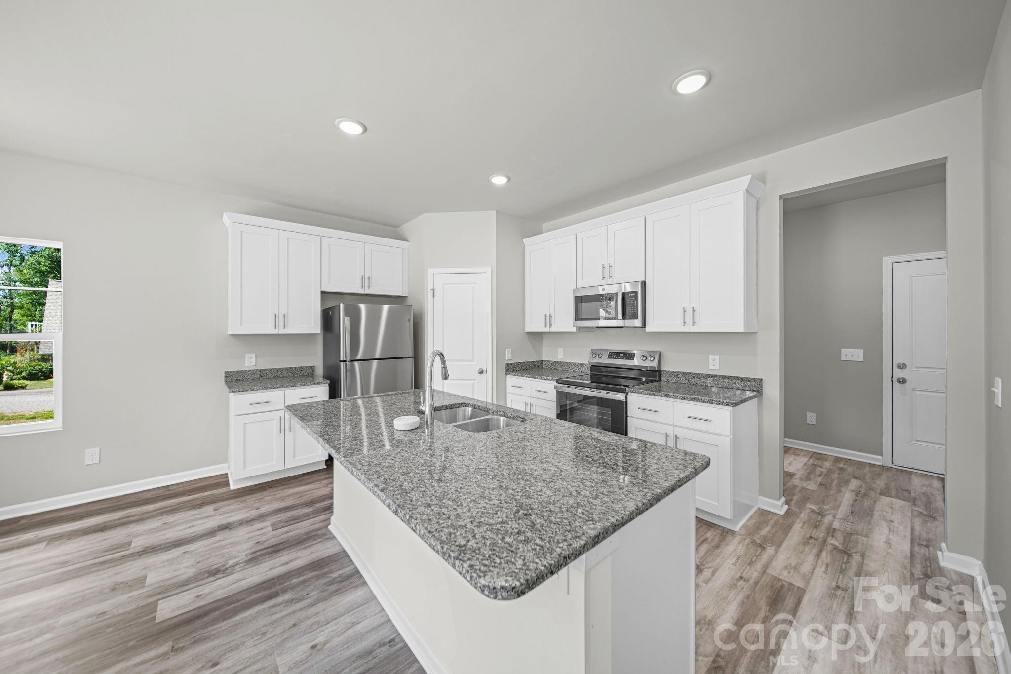 115 Shady Cove Road Property Photo 11