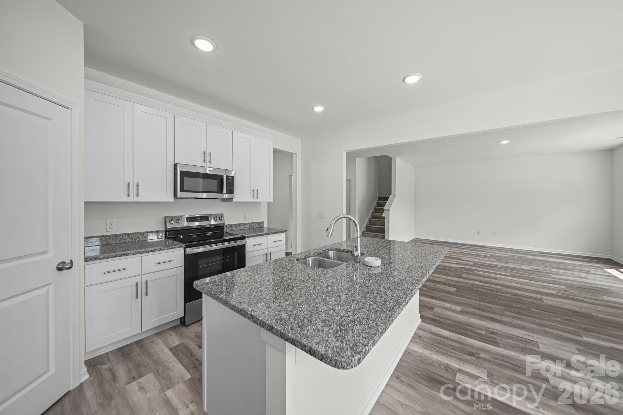 115 Shady Cove Road Property Photo 12