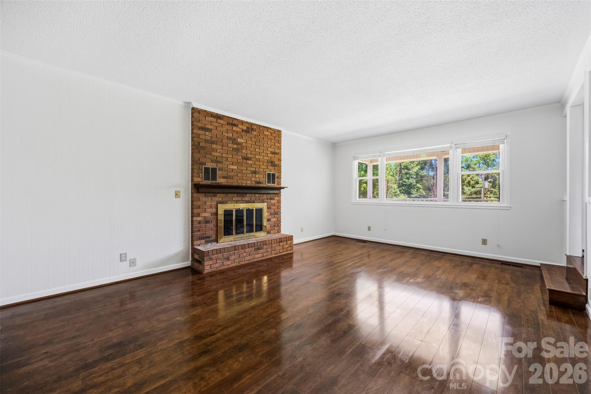 3447 Lake Shore Road Property Photo 19
