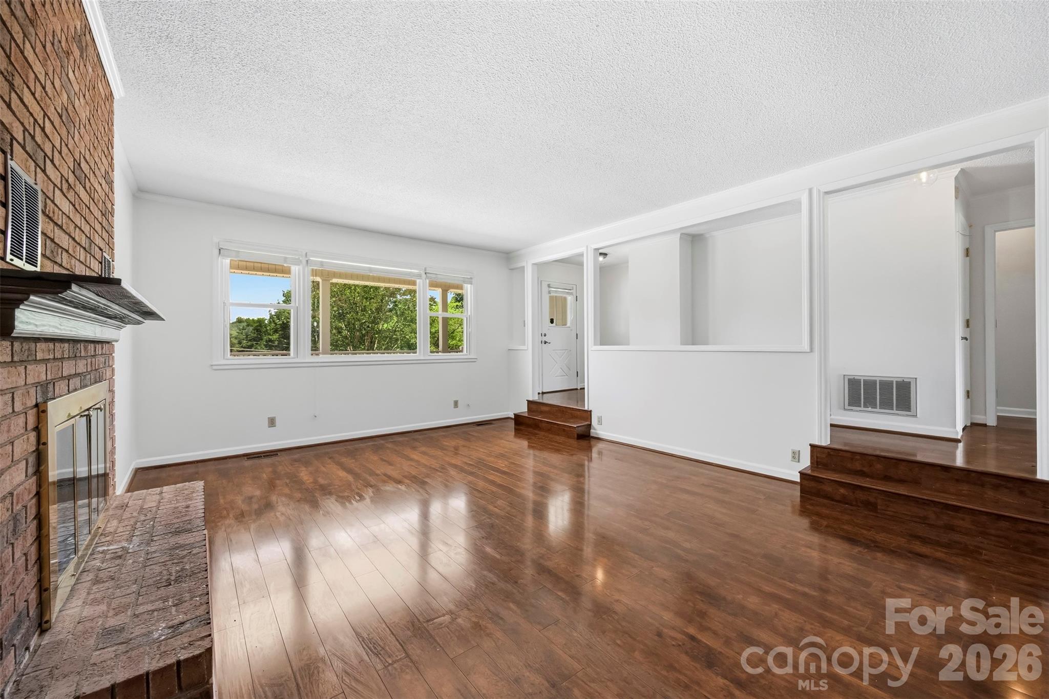 3447 Lake Shore Road Property Photo 20
