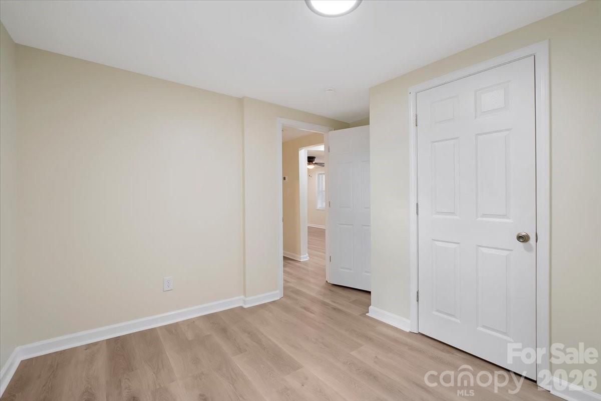 304 S Derby Avenue Property Photo 25