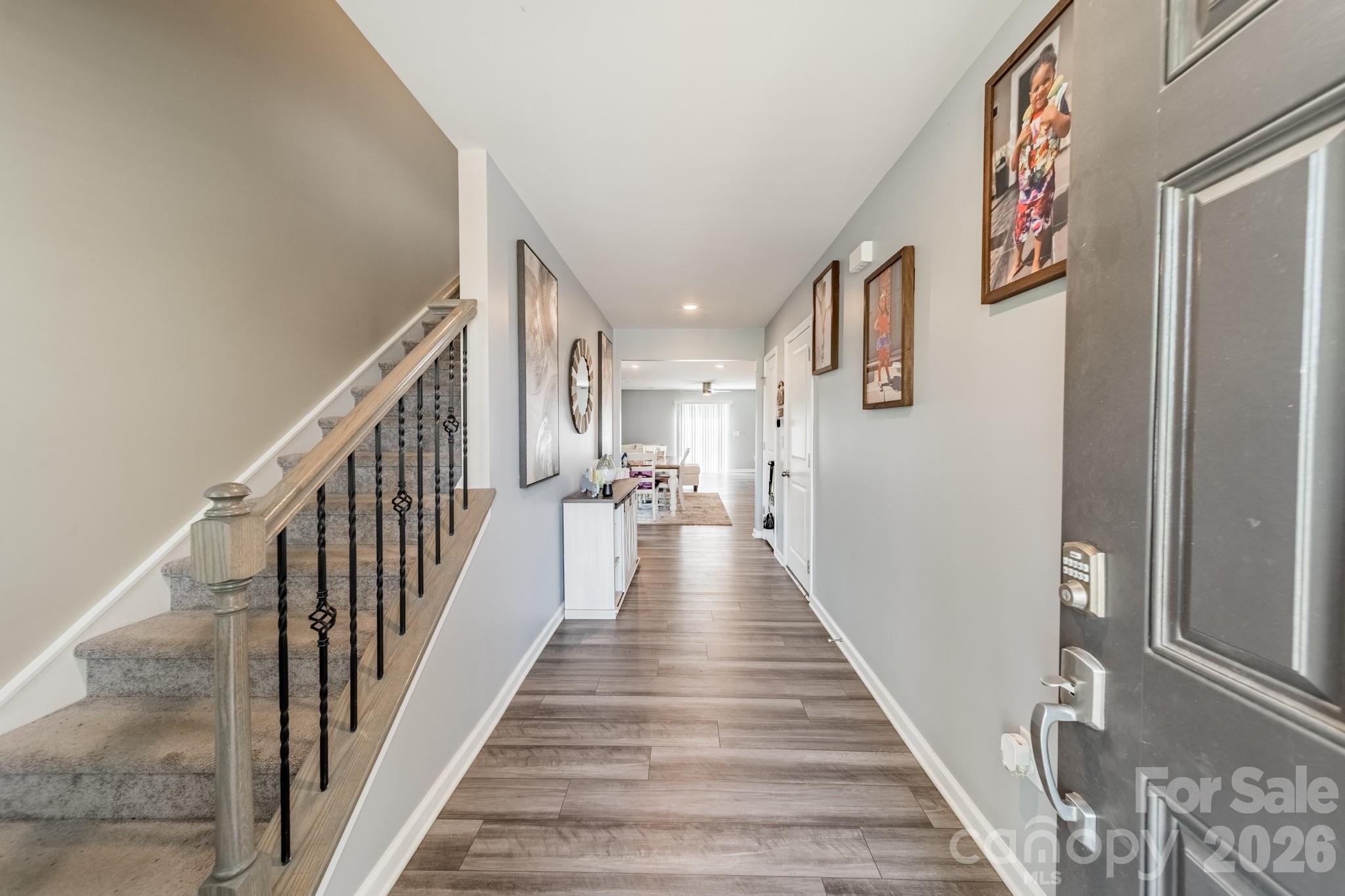 2612 New Summer Court Property Photo 7