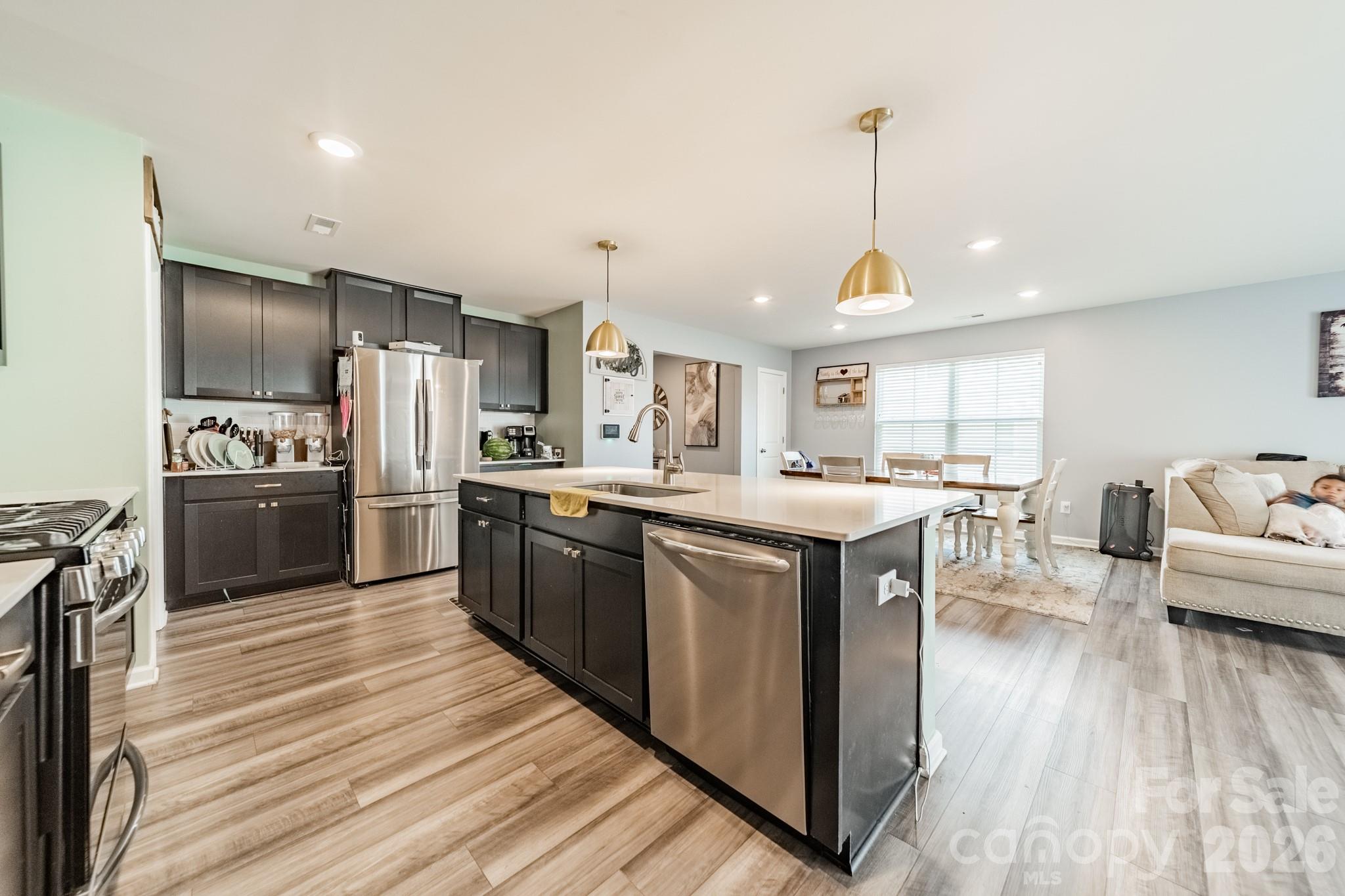 2612 New Summer Court Property Photo 17