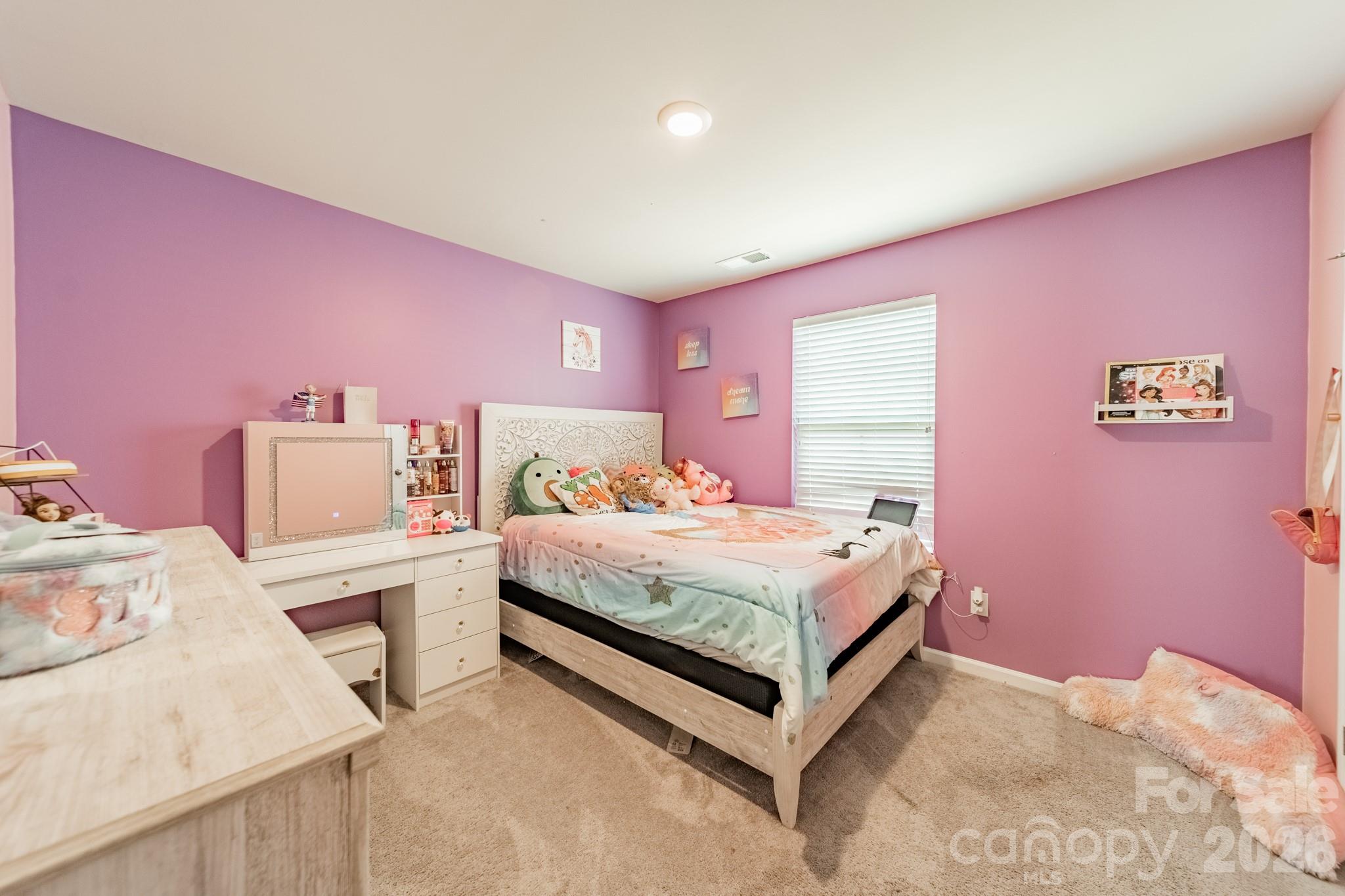 2612 New Summer Court Property Photo 24