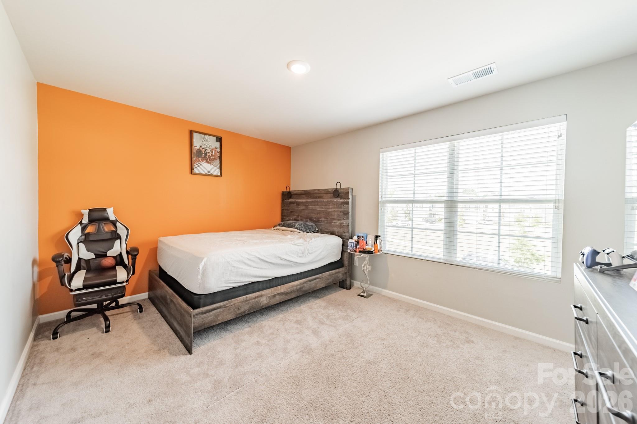 2612 New Summer Court Property Photo 28