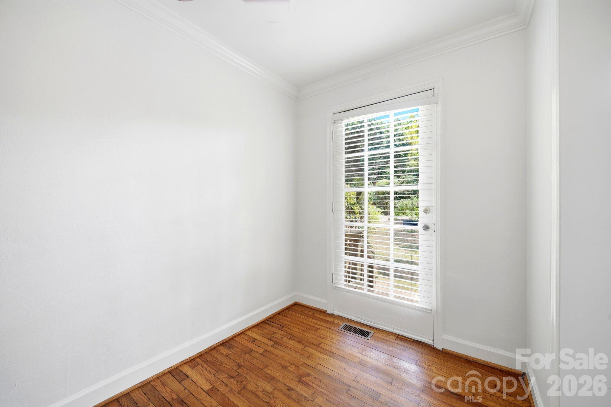 1833 Jameston Drive Property Photo 9