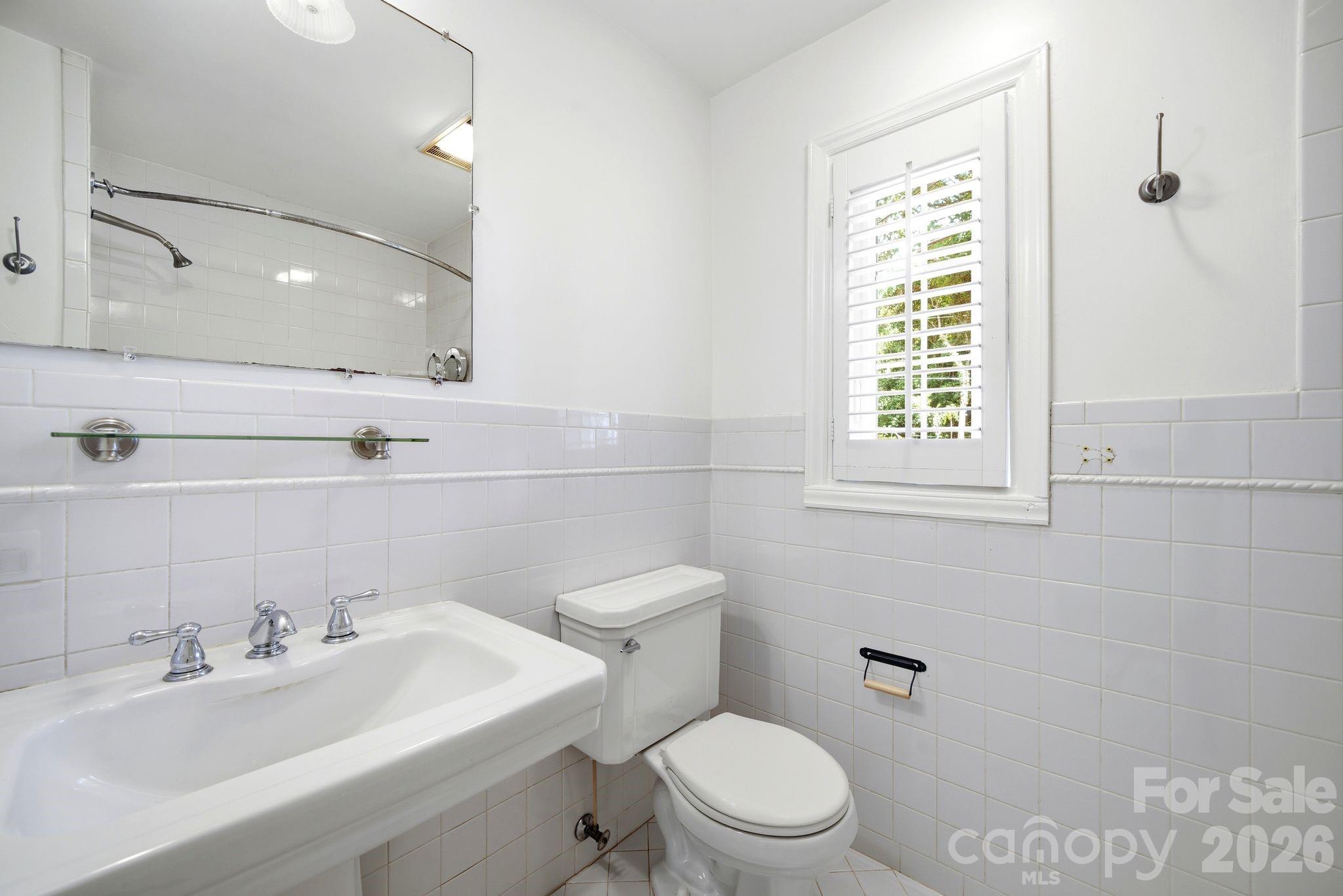 1833 Jameston Drive Property Photo 17