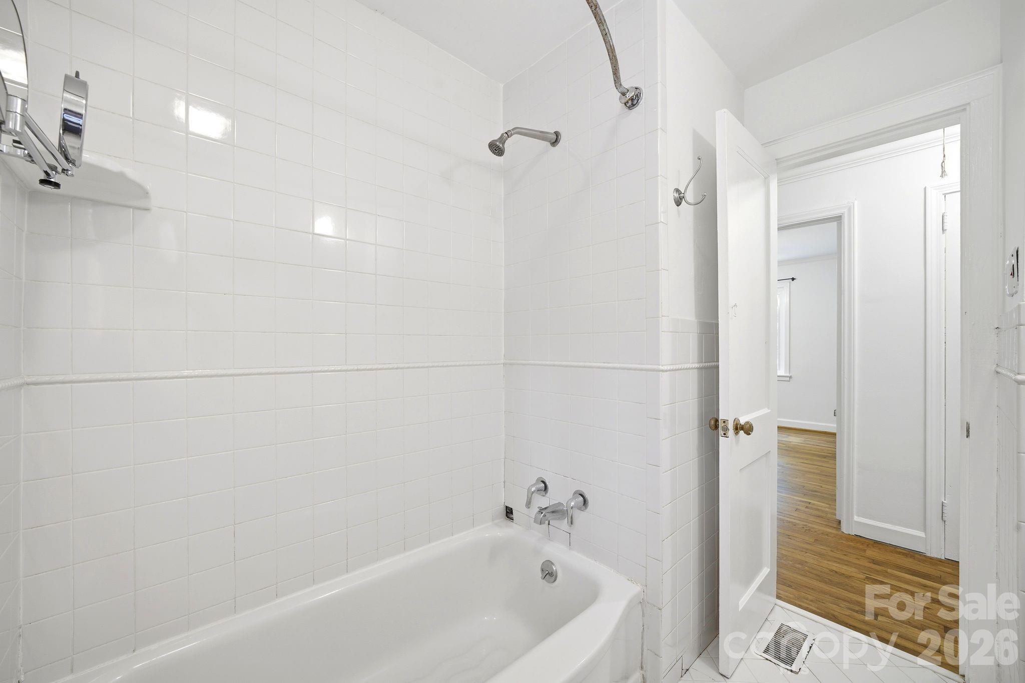 1833 Jameston Drive Property Photo 18