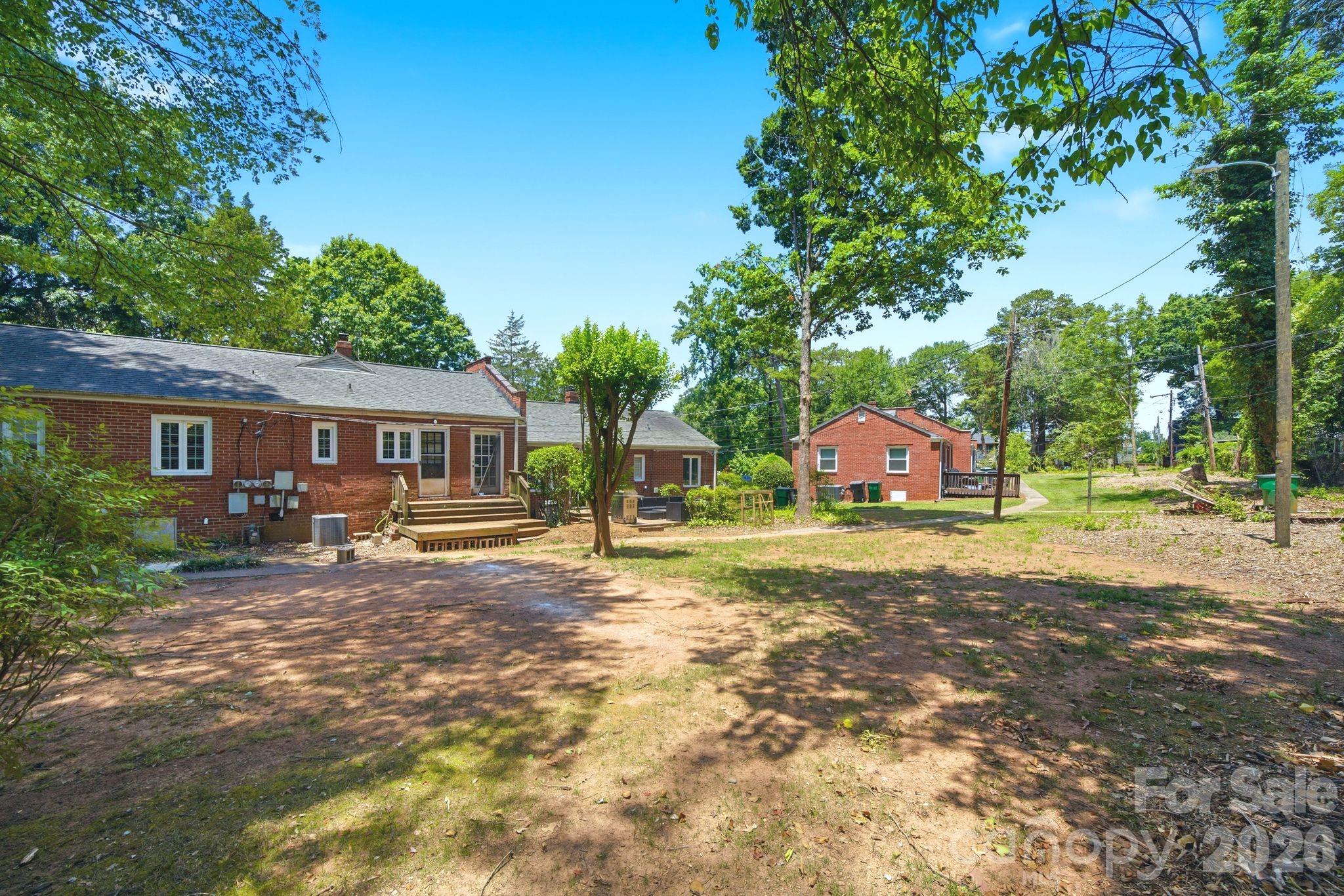1833 Jameston Drive Property Photo 26