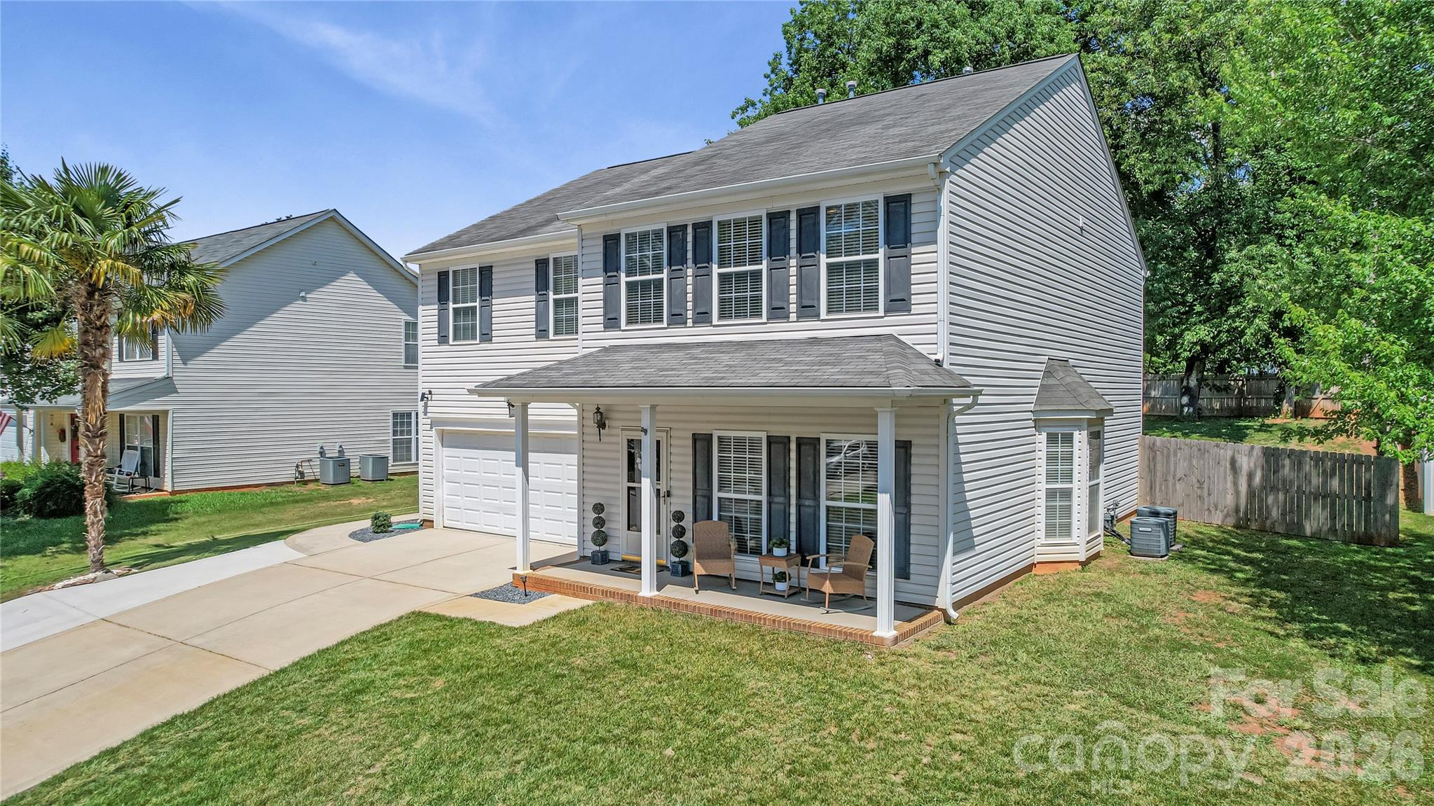 1721 Canebrook Glen Property Photo 3