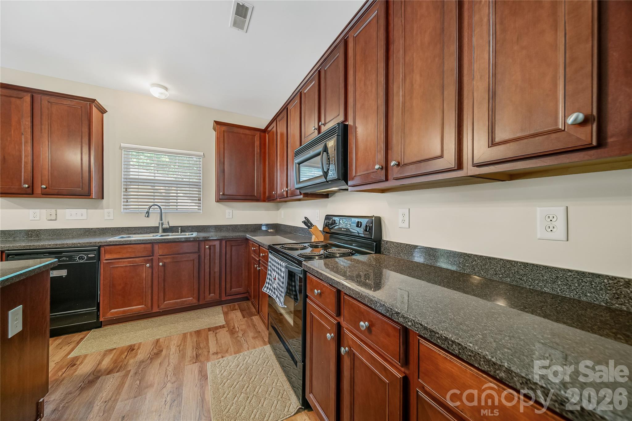 1721 Canebrook Glen Property Photo 17