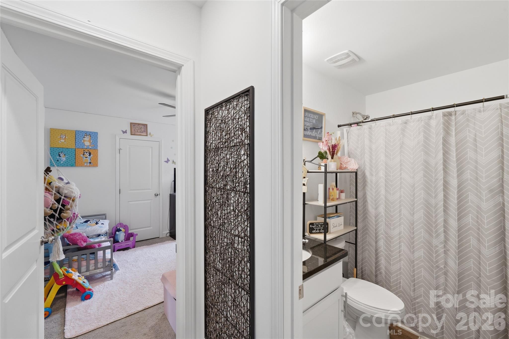 726 Parker Street Property Photo 9