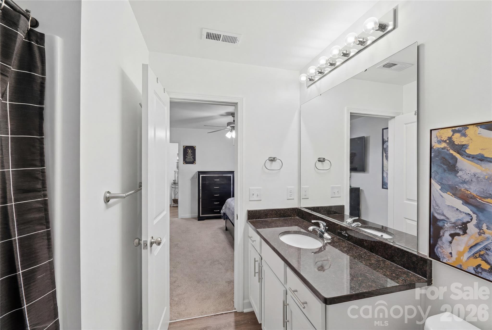 726 Parker Street Property Photo 13
