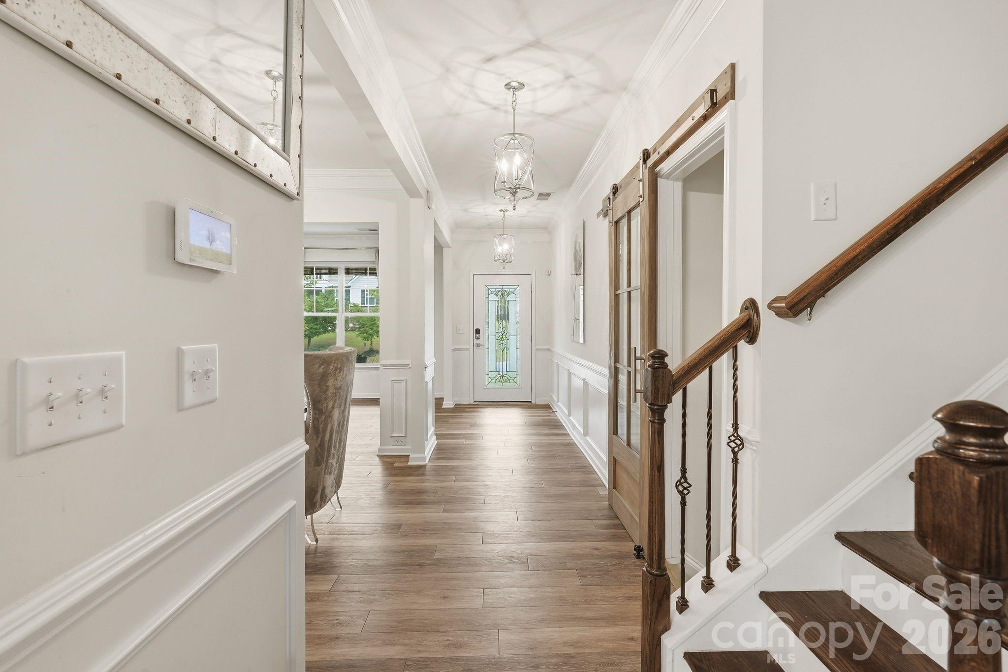 4870 Summerside Drive Property Photo 4