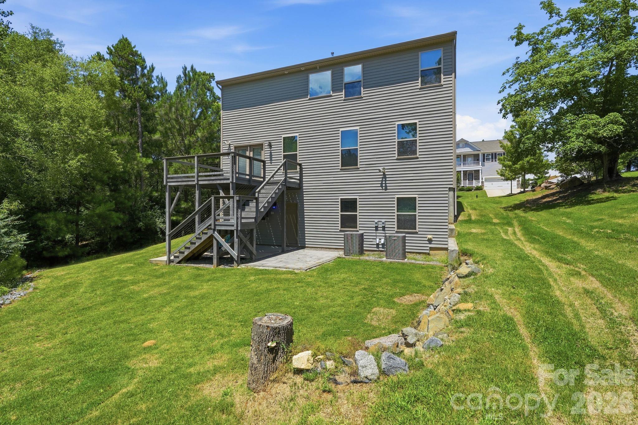 4870 Summerside Drive Property Photo 38