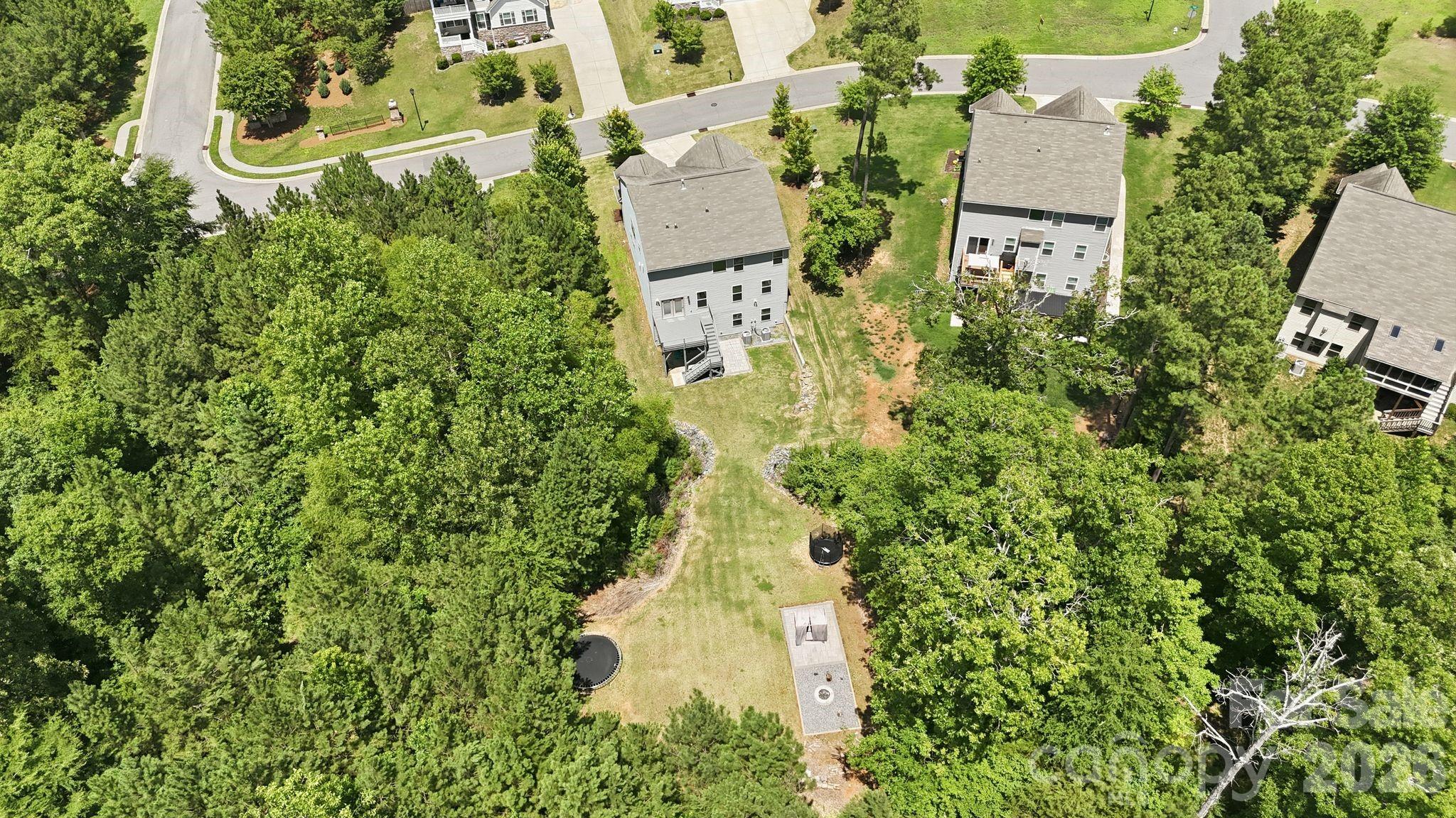 4870 Summerside Drive Property Photo 41