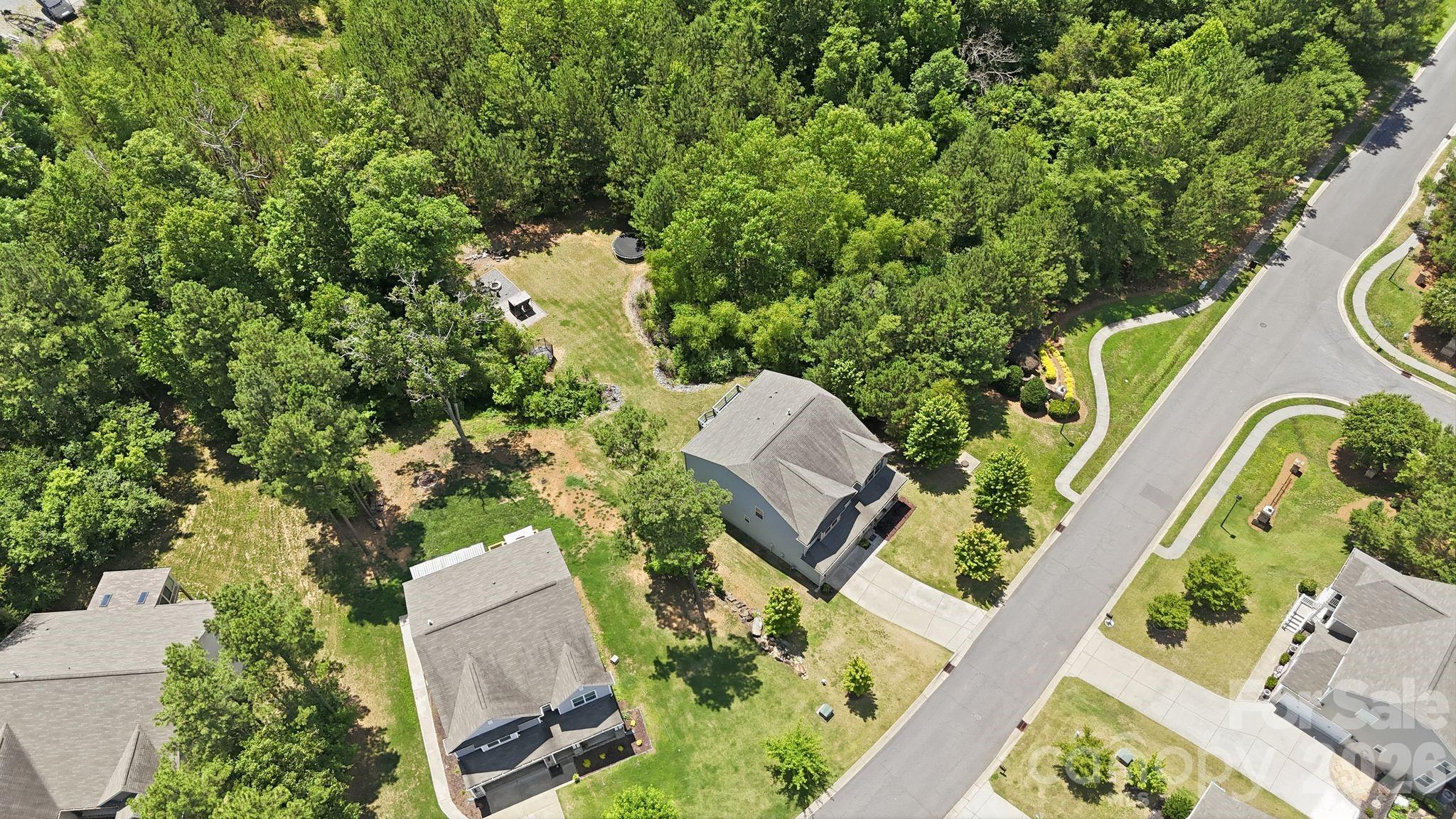 4870 Summerside Drive Property Photo 44