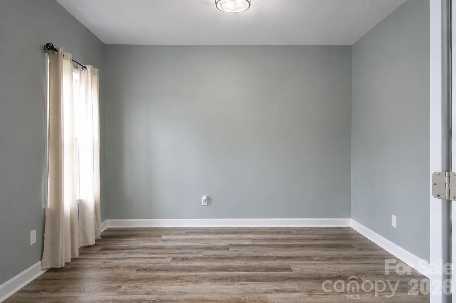 1034 Arrowhead Drive Property Photo 6